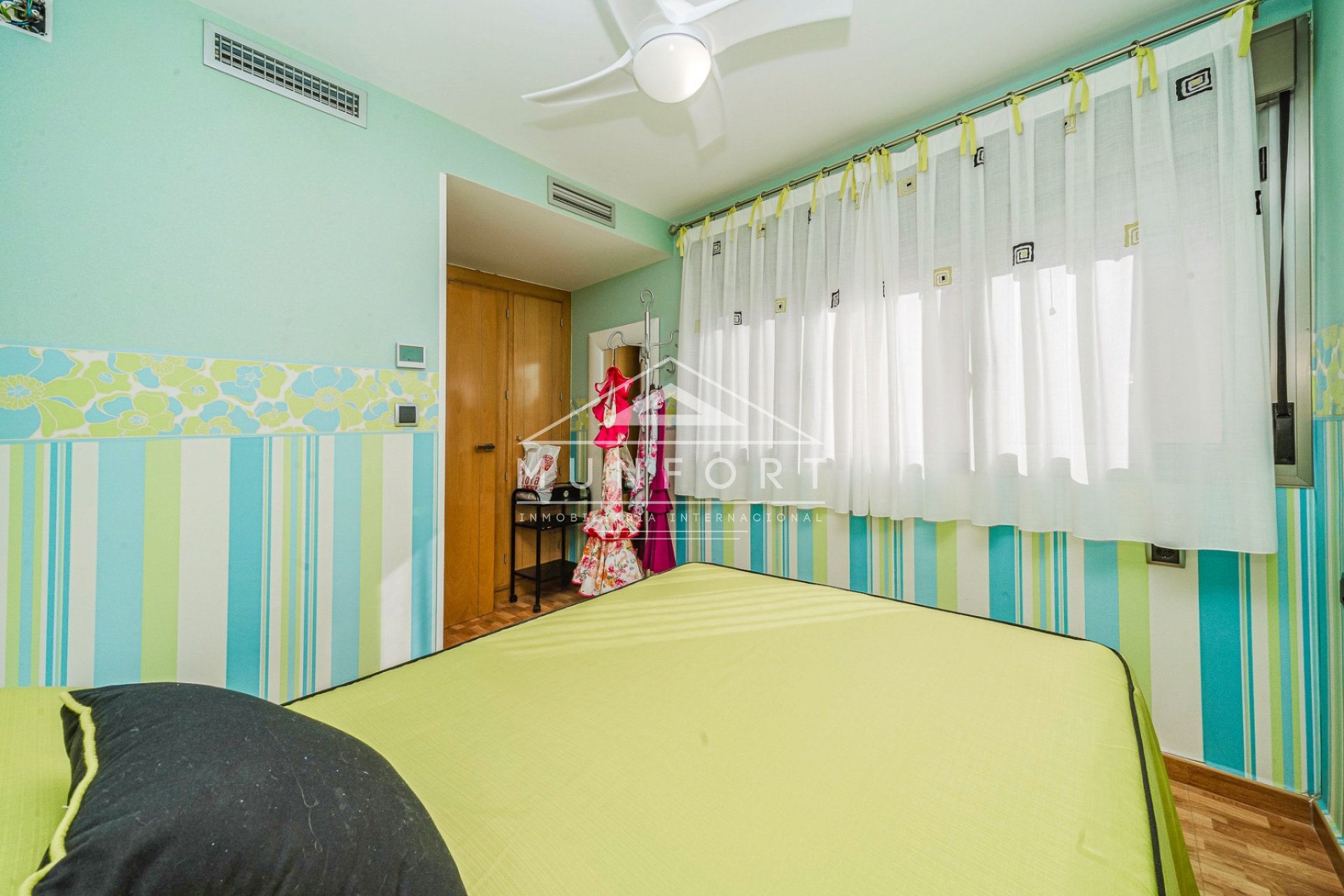 Segunda mano - Villas -
San Pedro del Pinatar - Lo Pag&aacute;n