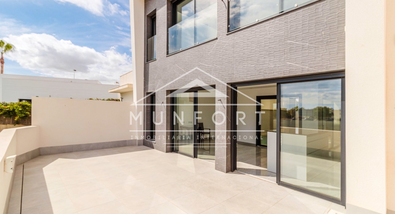 Segunda mano - Villas -
San Pedro del Pinatar - Lo Pag&aacute;n