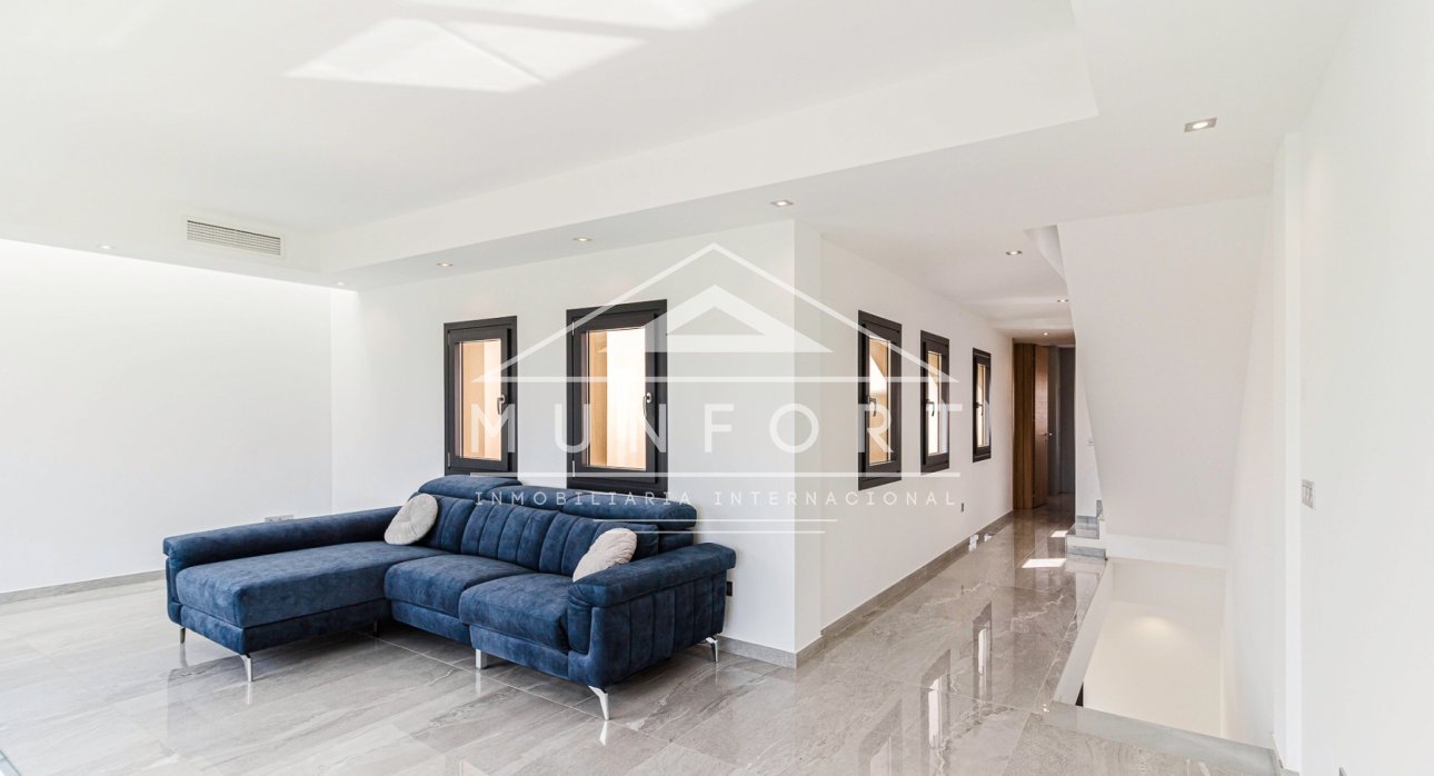 Segunda mano - Villas -
San Pedro del Pinatar - Lo Pag&aacute;n