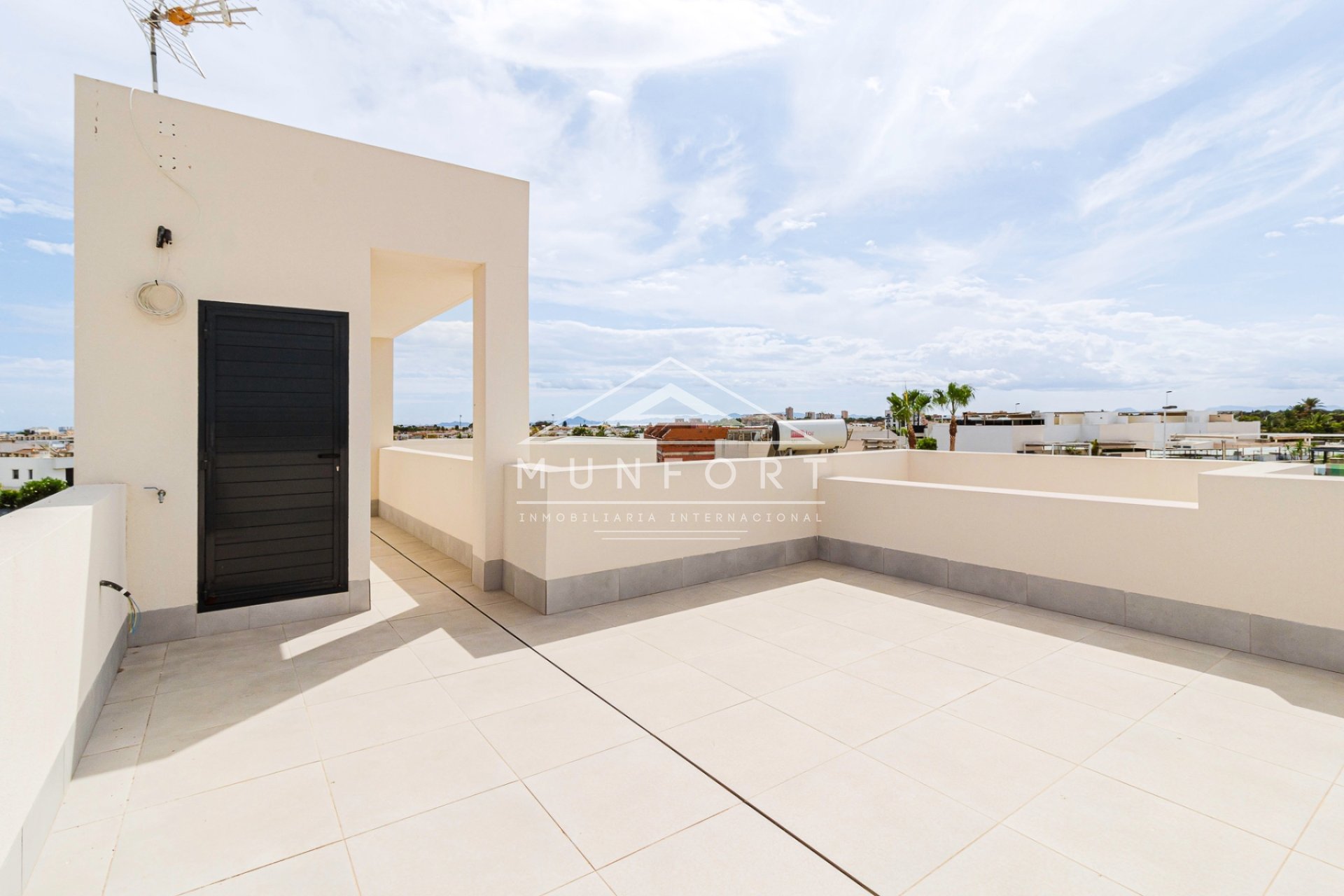 Segunda mano - Villas -
San Pedro del Pinatar - Lo Pag&aacute;n