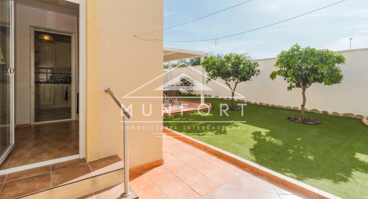Segunda mano - Villas -
Torrevieja - Aguas Nuevas - Torrevieja