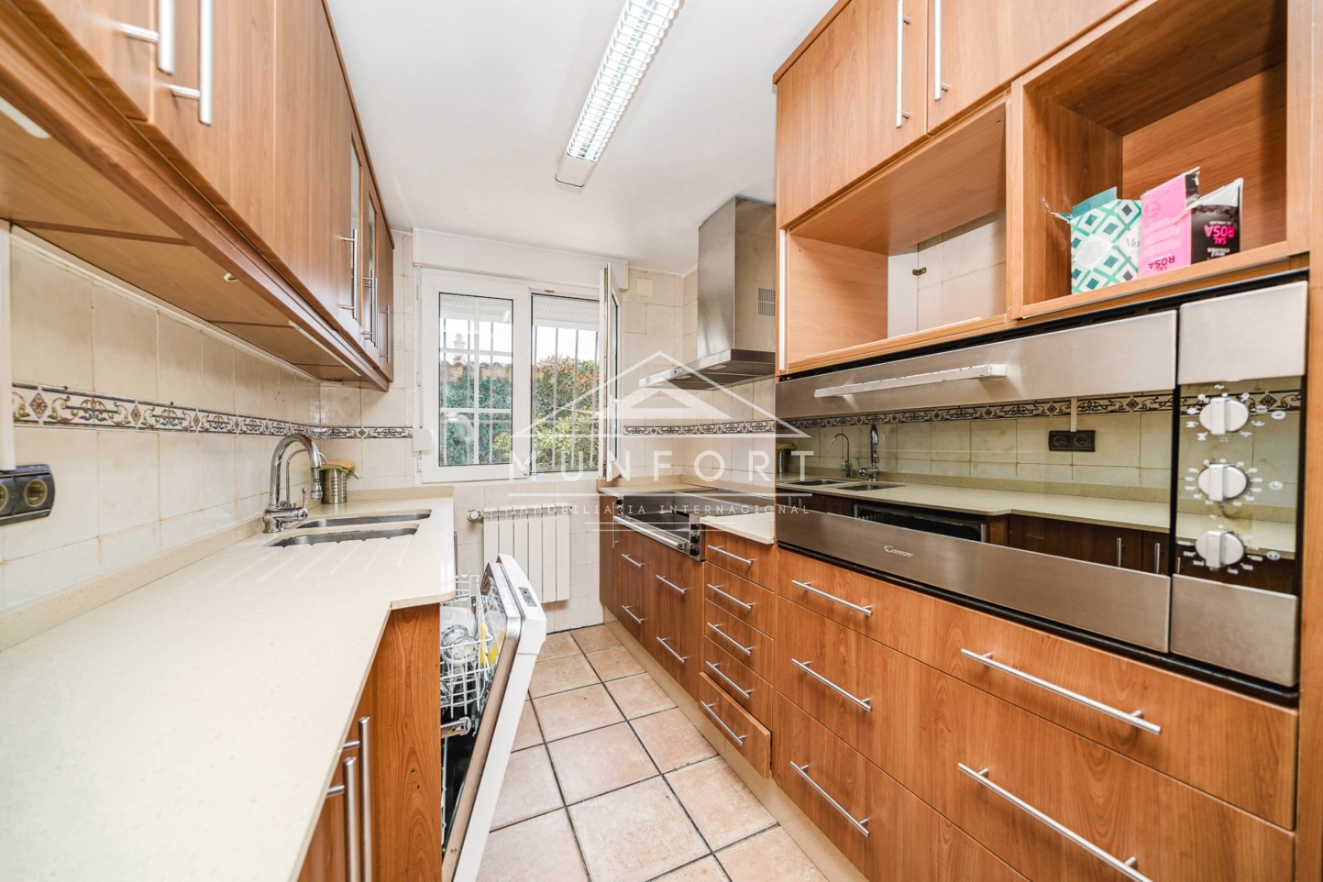 Segunda mano - Villas -
Torrevieja - Los Balcones - Torrevieja