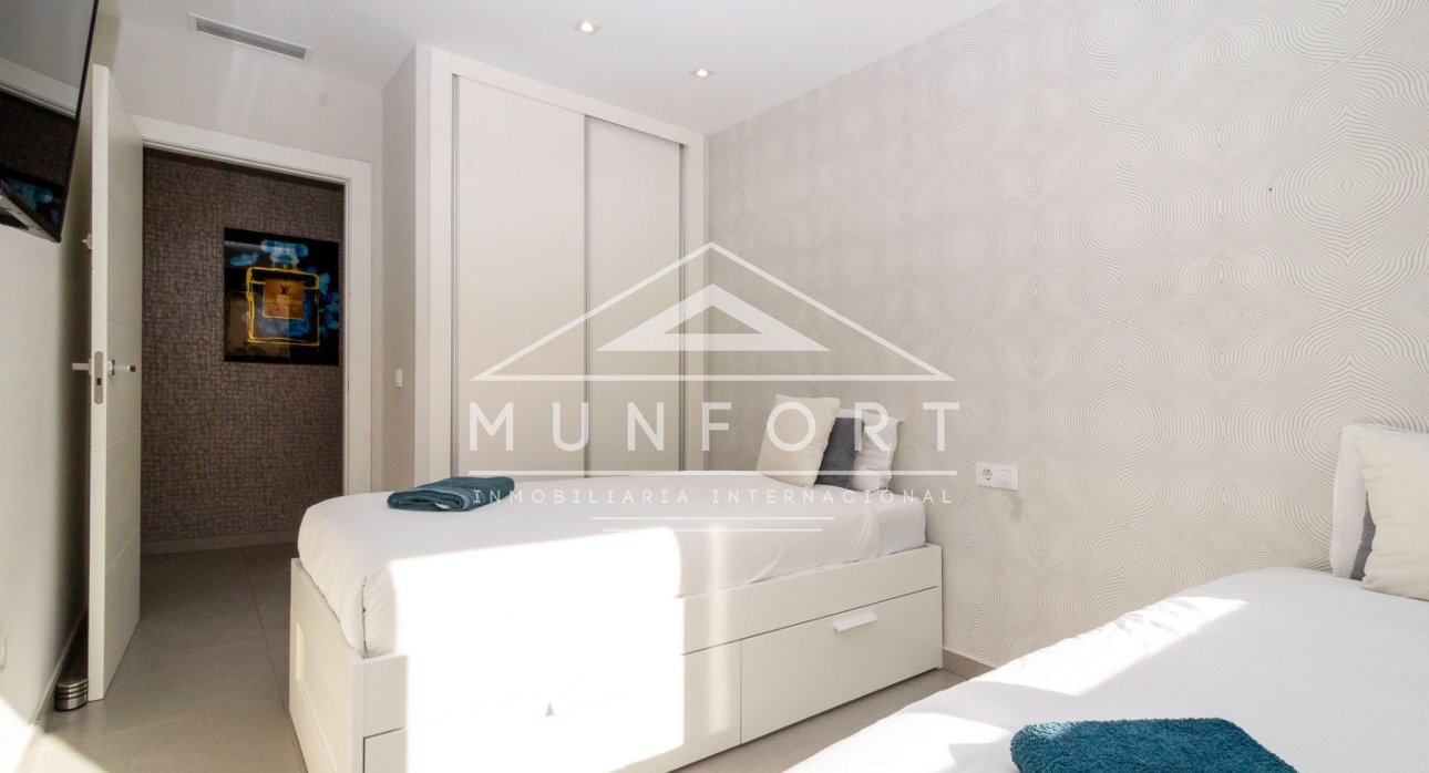 Segunda mano - Villas -
Torrevieja - Los Balcones - Torrevieja