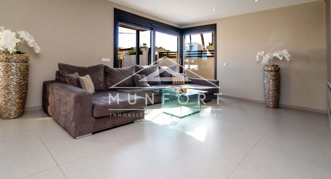 Segunda mano - Villas -
Torrevieja - Los Balcones - Torrevieja