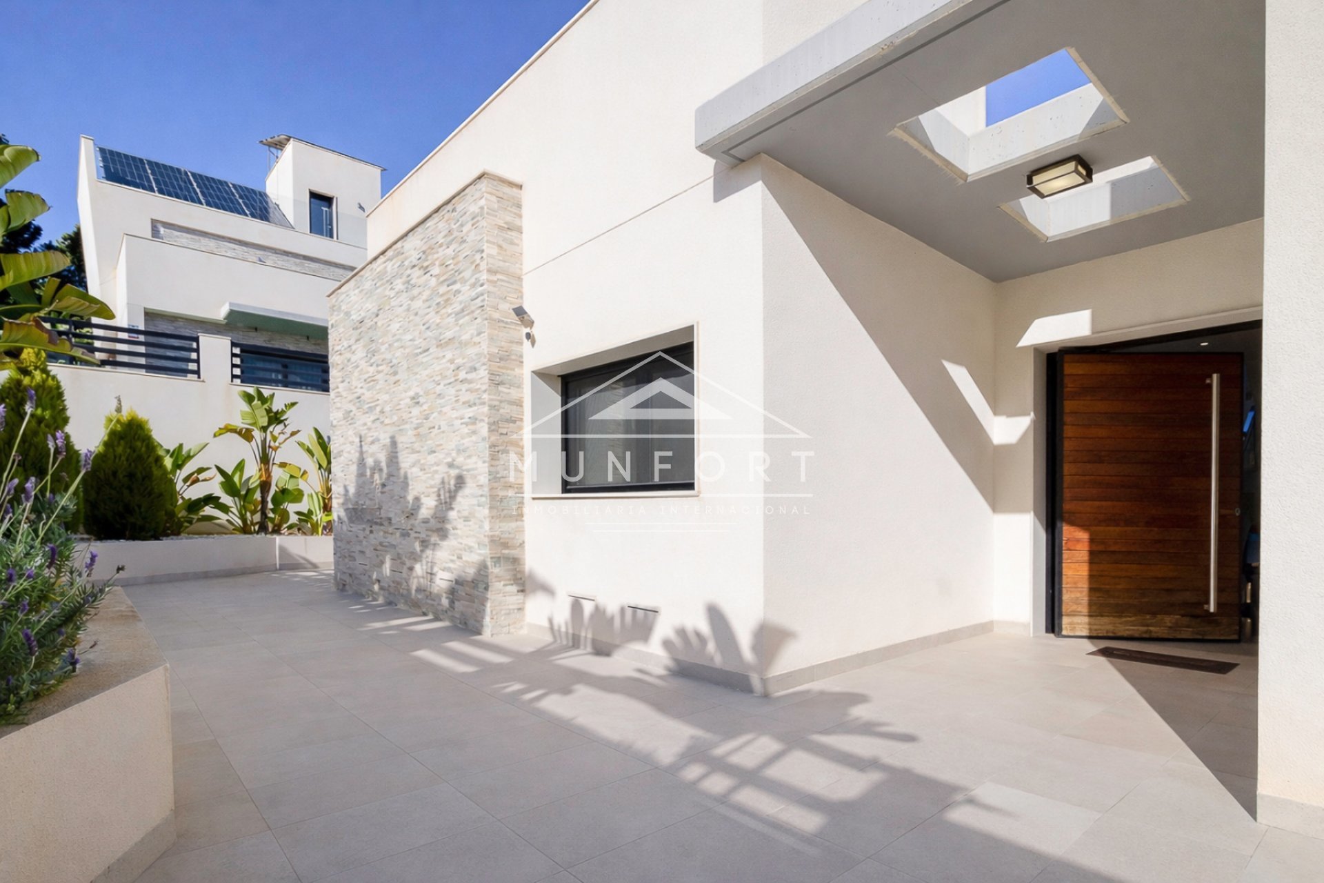 Segunda mano - Villas -
Torrevieja - Los Balcones - Torrevieja