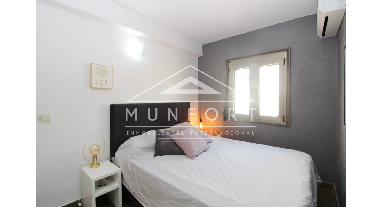 Segunda mano - Villas -
Torrevieja - Los Balcones