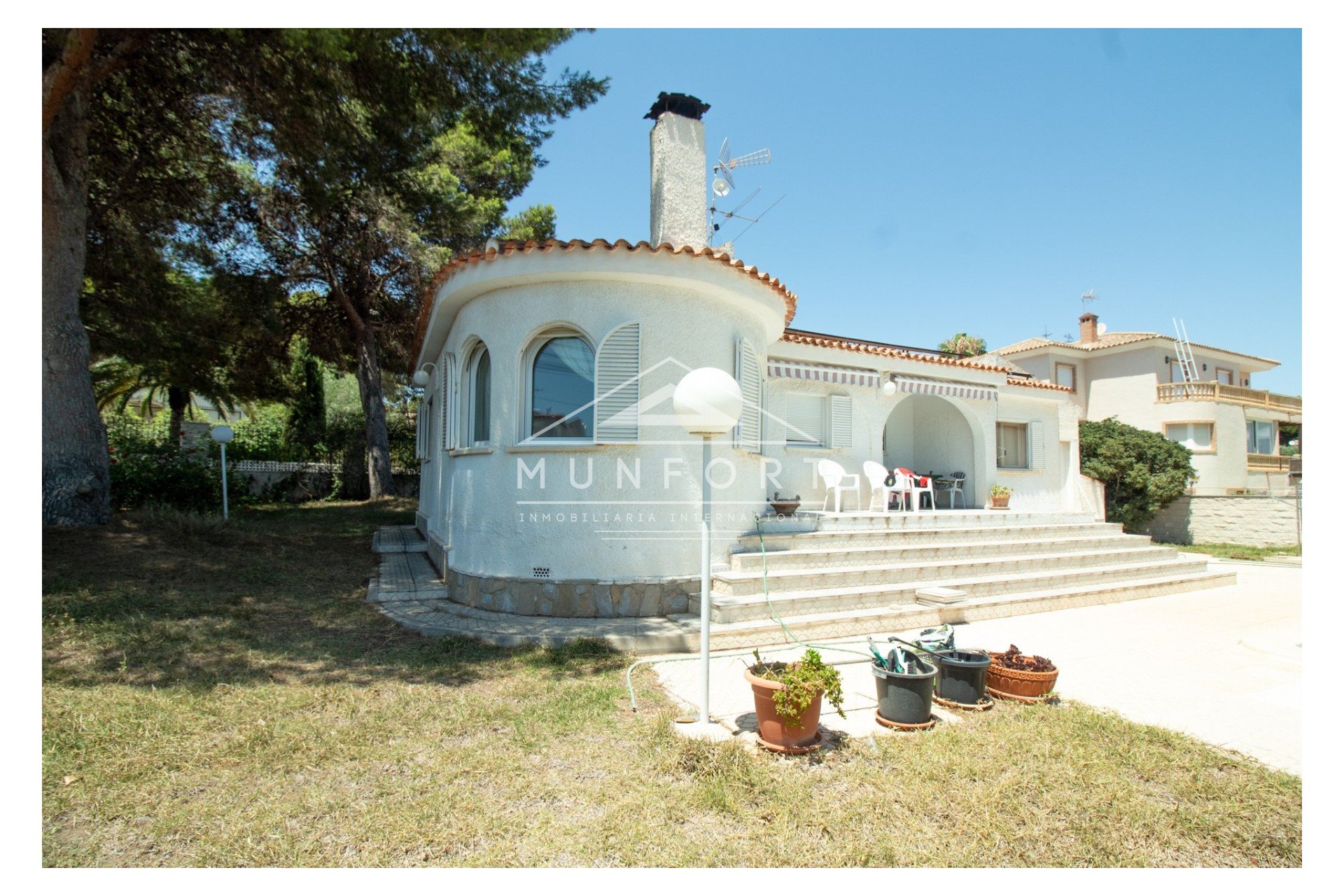 Segunda mano - Villas -
Torrevieja - Los Balcones