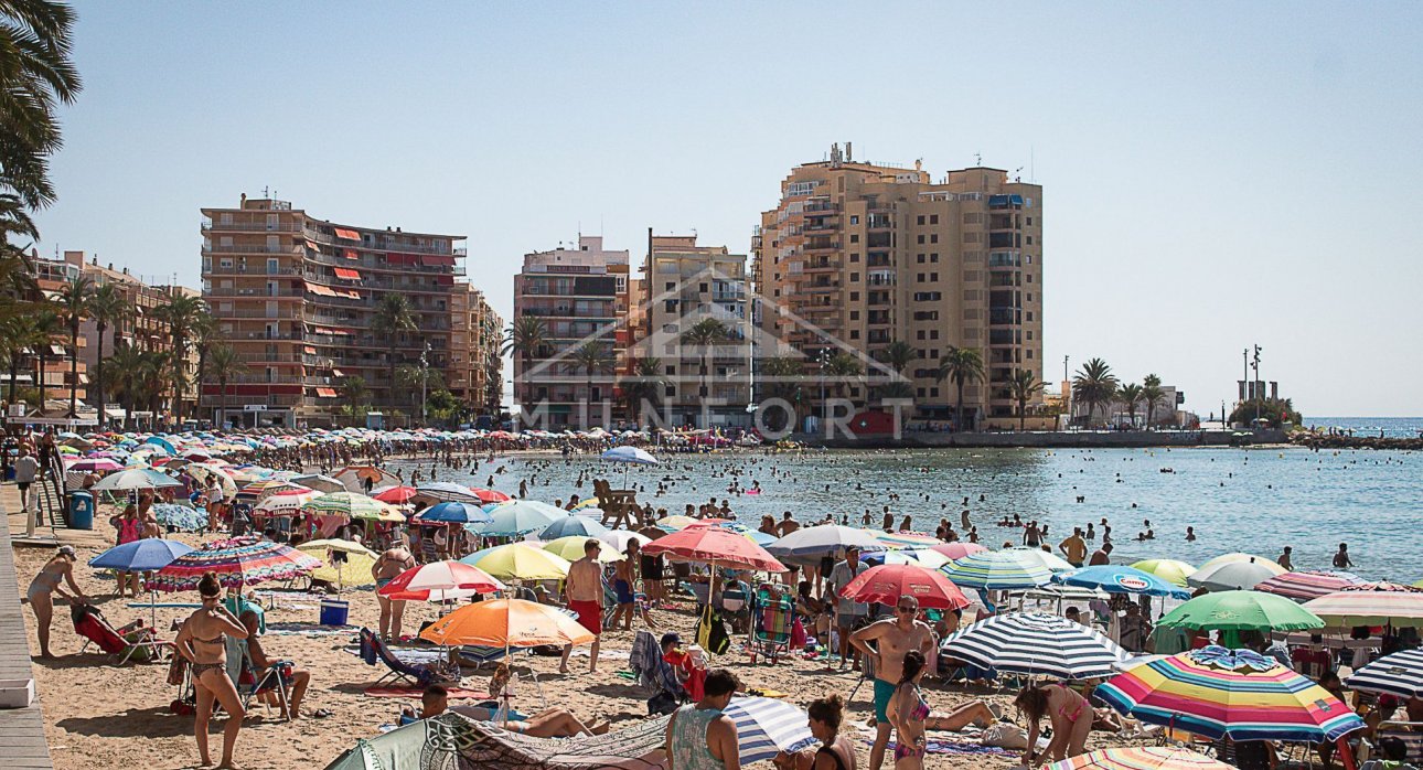 Segunda mano - Villas -
Torrevieja - Los Balcones