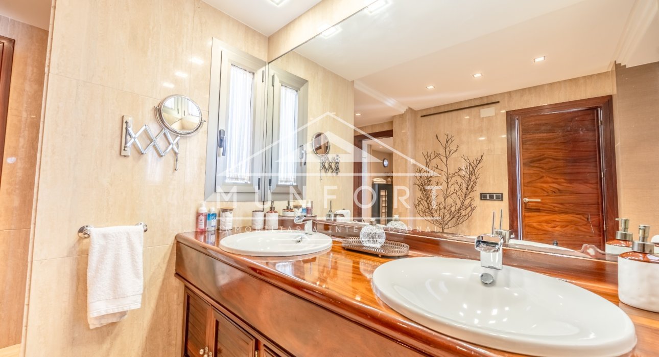 Short Term Rental - Luxury Villas -
Torrevieja - La Veleta - Torrevieja