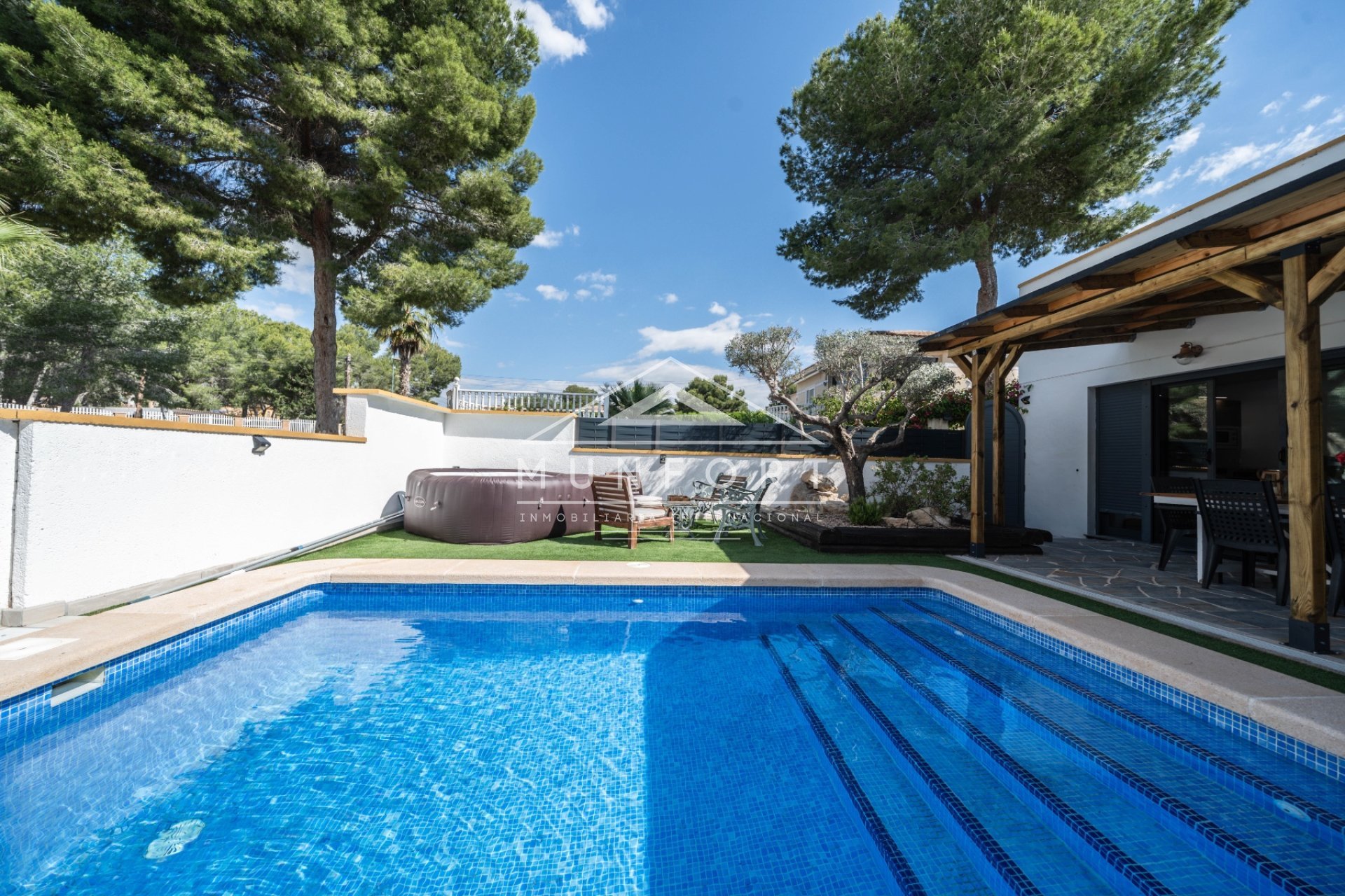 Short Term Rental - Villas -
Pilar de la Horadada - Pinar de Campoverde
