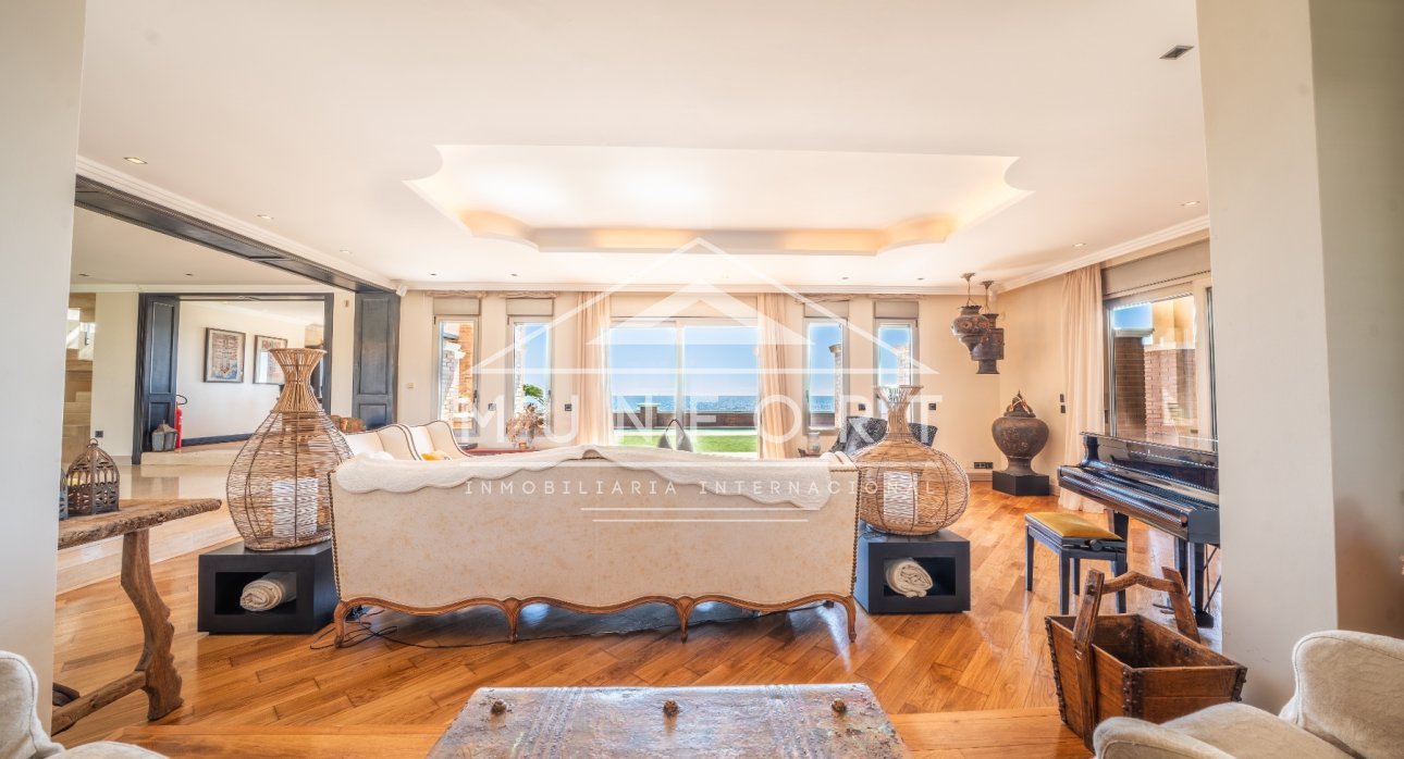 Verhuur Korte Termijn - Luxe villa's -
Torrevieja - La Veleta - Torrevieja