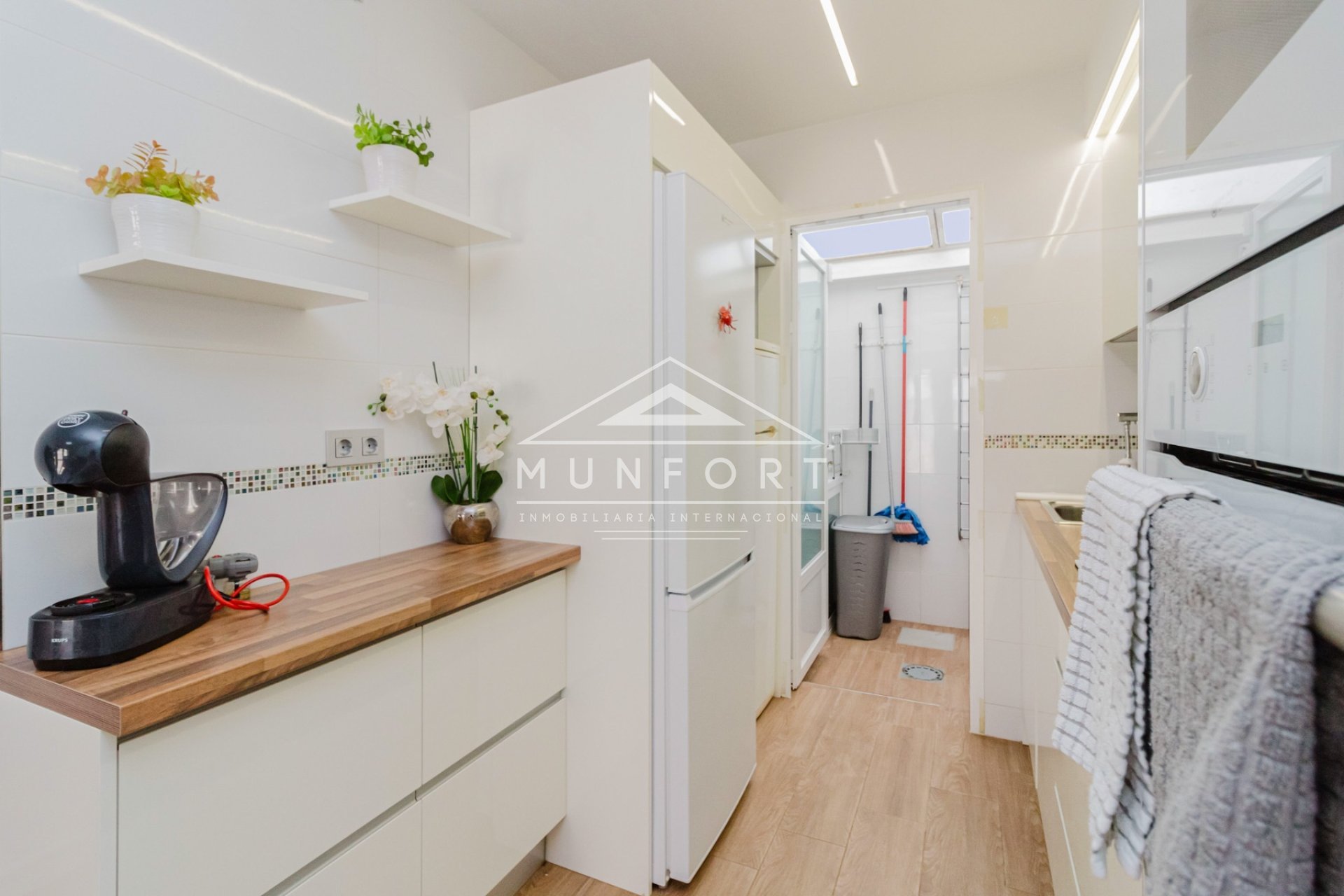 Videresalg - Bungalower -
Alcázares, Los - Los Alcázares