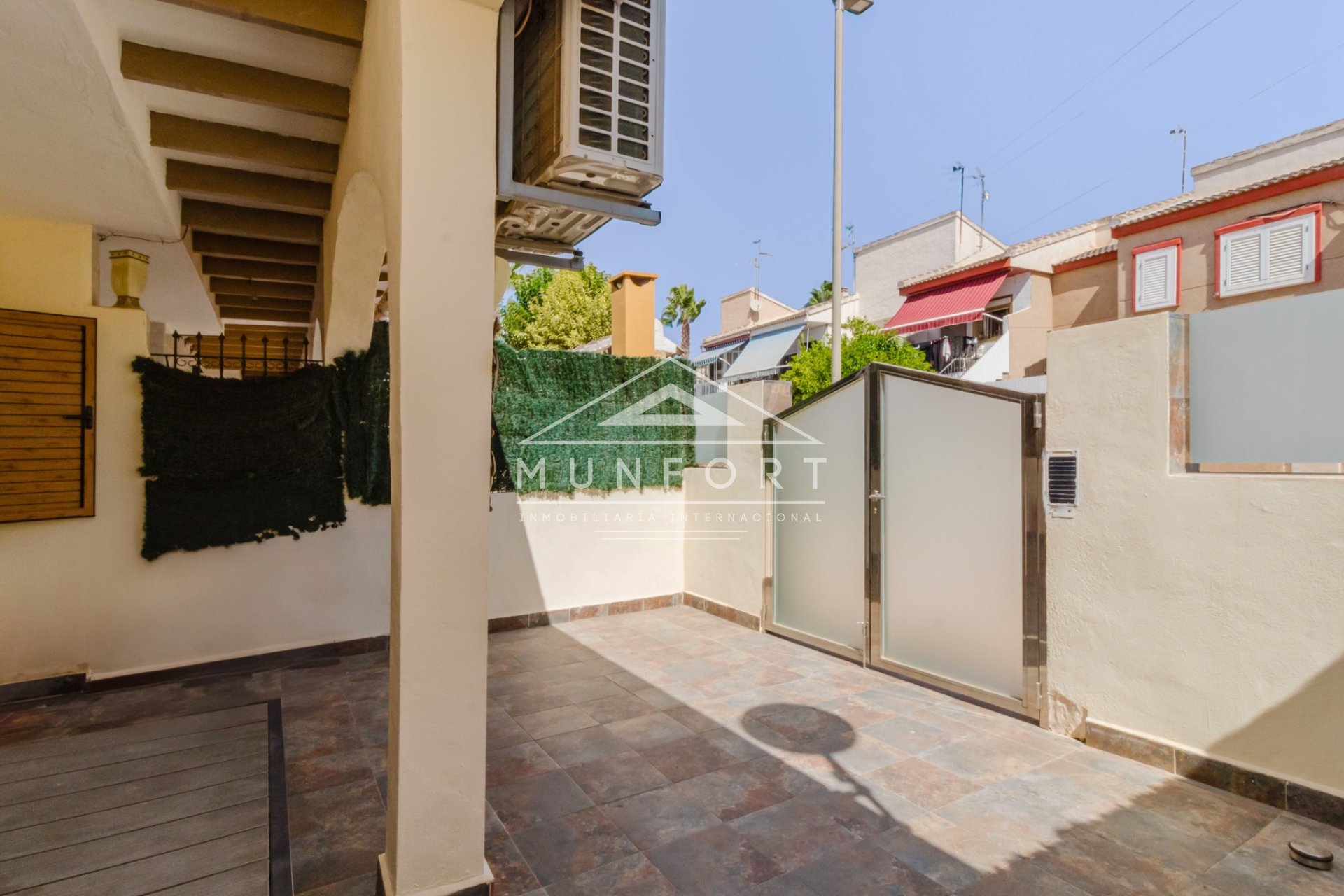 Videresalg - Bungalower -
Alcázares, Los - Los Alcázares