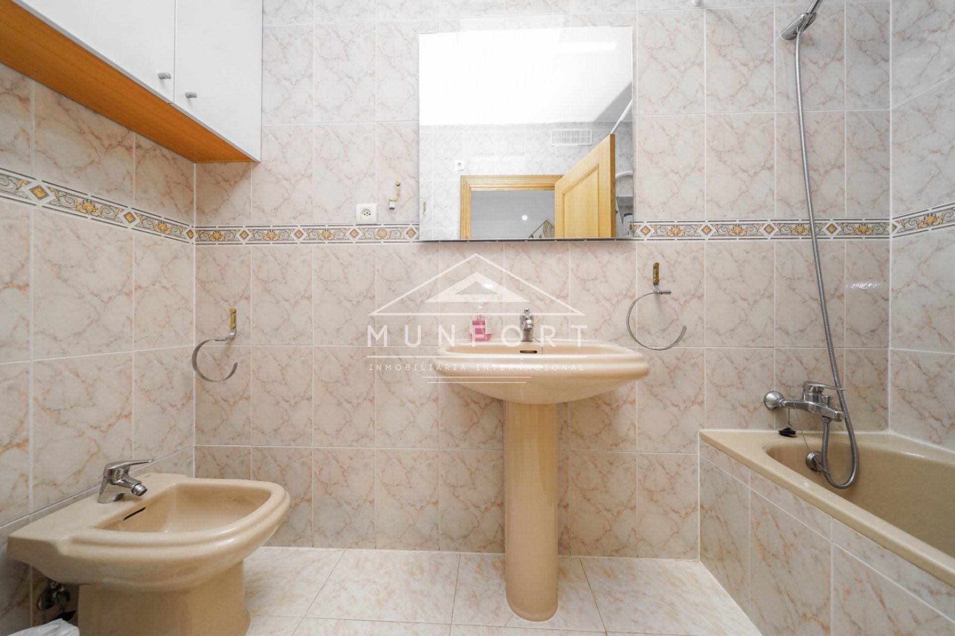 Videresalg - Bungalower -
Alcázares, Los - Los Alcázares