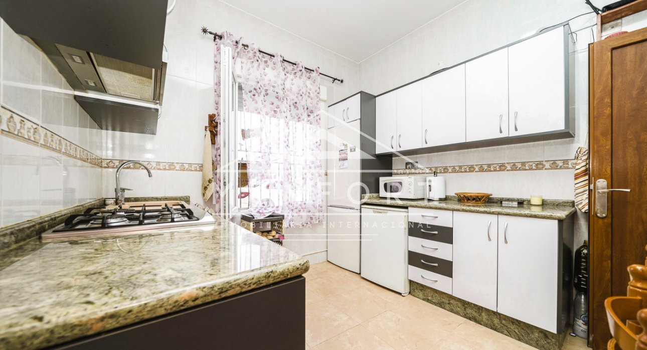 Videresalg - Bungalower -
Alcázares, Los - Los Alcázares