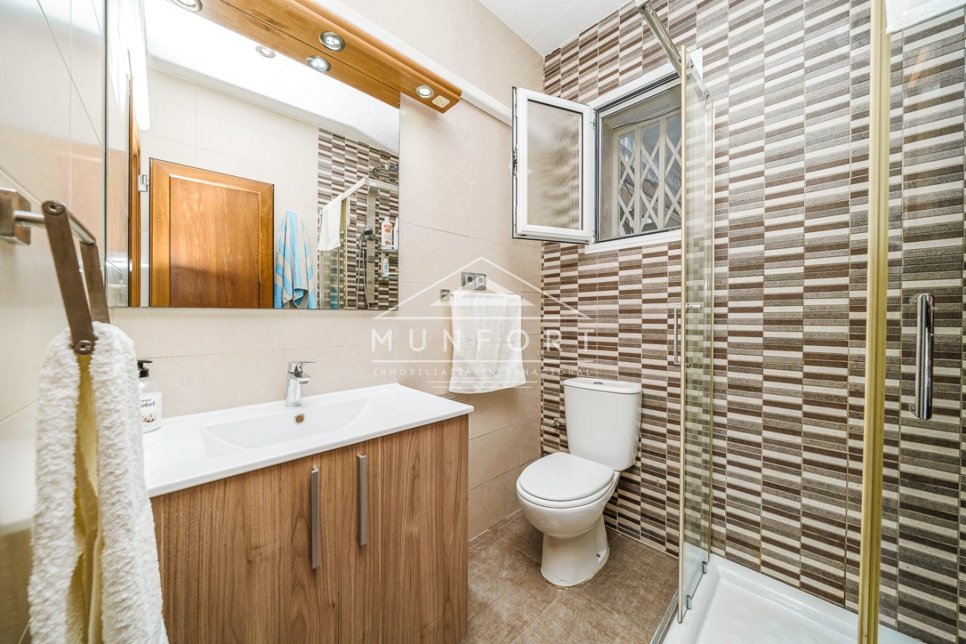 Videresalg - Bungalower -
Alcázares, Los - Los Alcázares