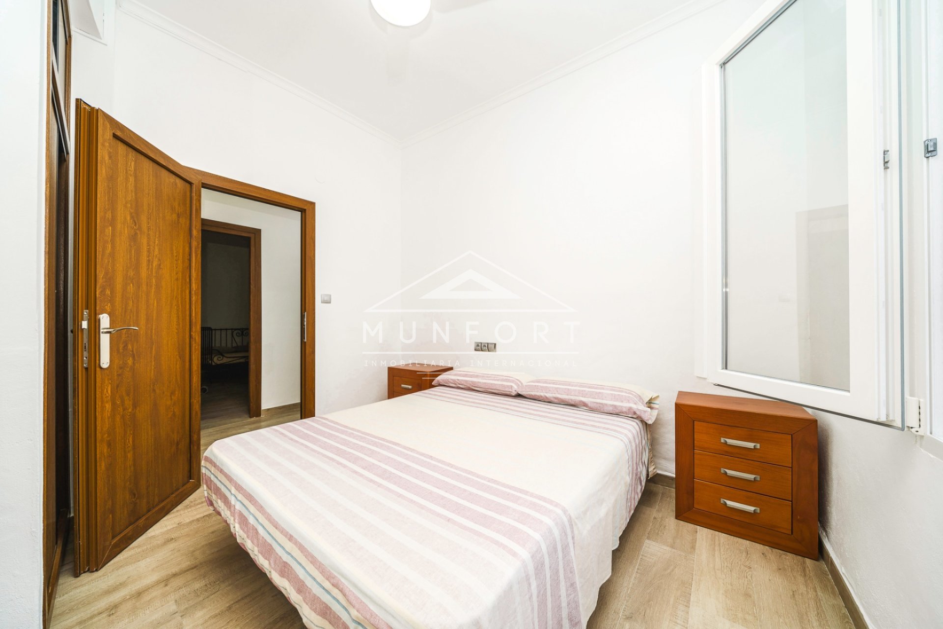 Videresalg - Bungalower -
Alcázares, Los - Los Alcázares