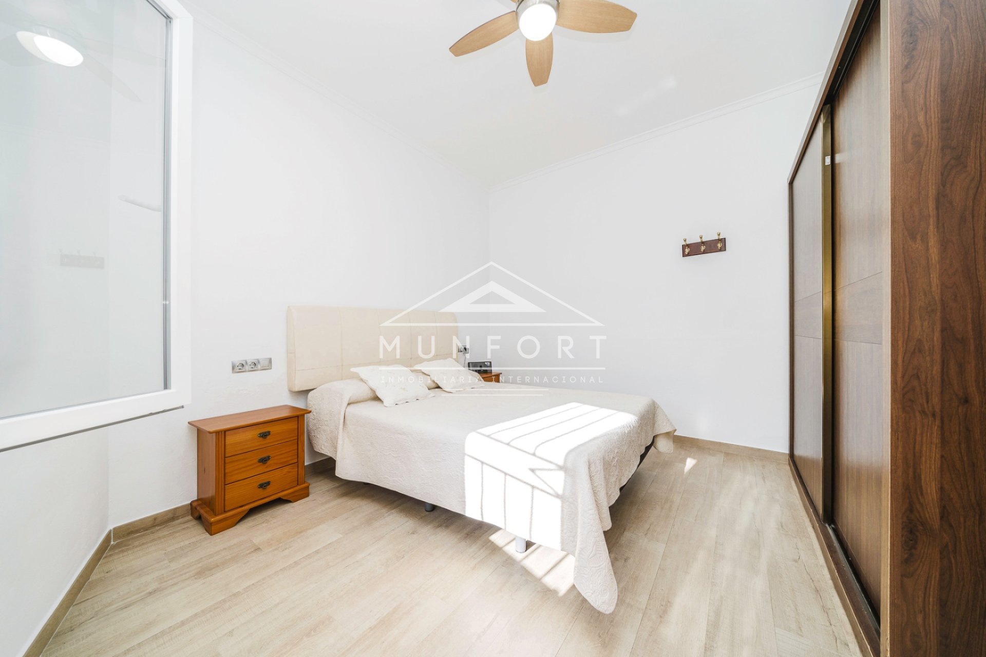 Videresalg - Bungalower -
Alcázares, Los - Los Alcázares