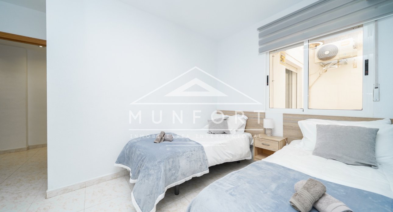 Videresalg - Bungalower -
Alcázares, Los - Los Alcázares