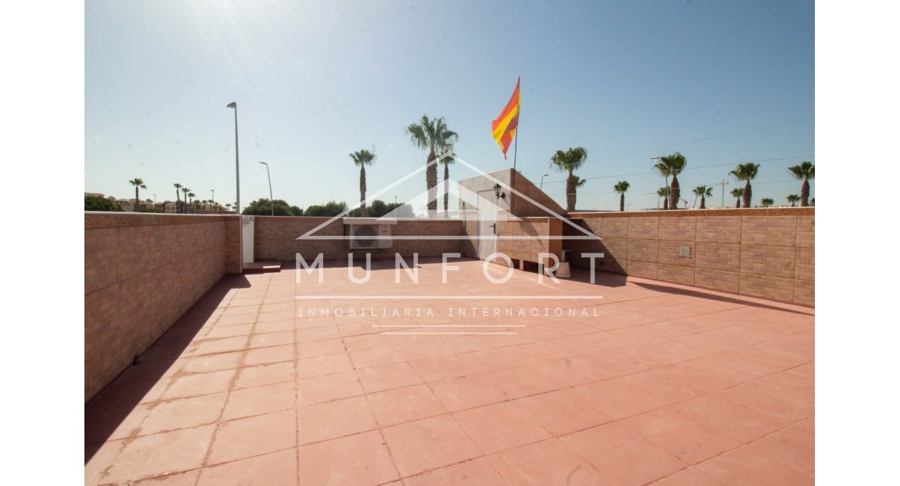 Videresalg - Bungalower -
Alcázares, Los - Los Narejos