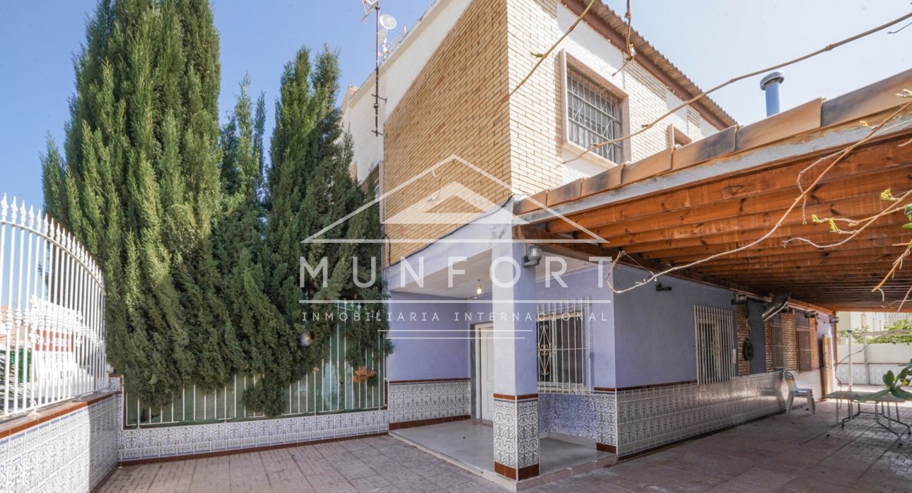 Videresalg - Bungalower -
Alcázares, Los - Los Narejos