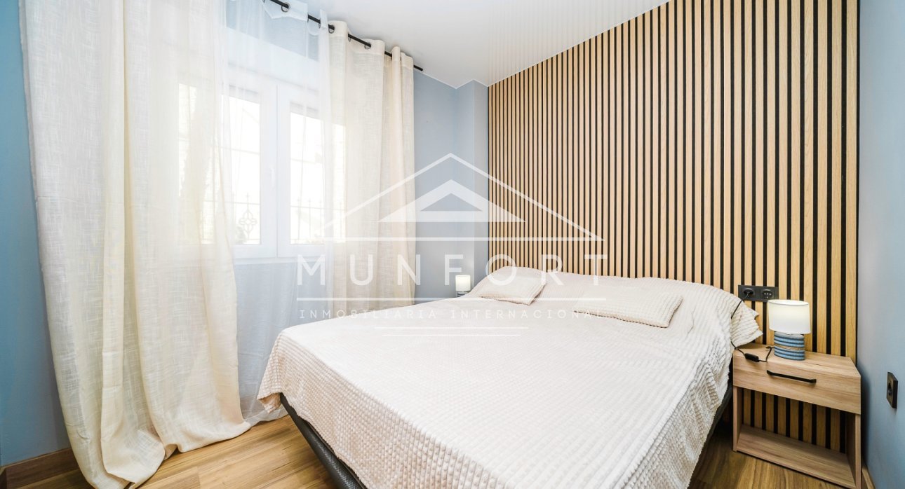 Videresalg - Bungalower -
Orihuela Costa - Villamartín