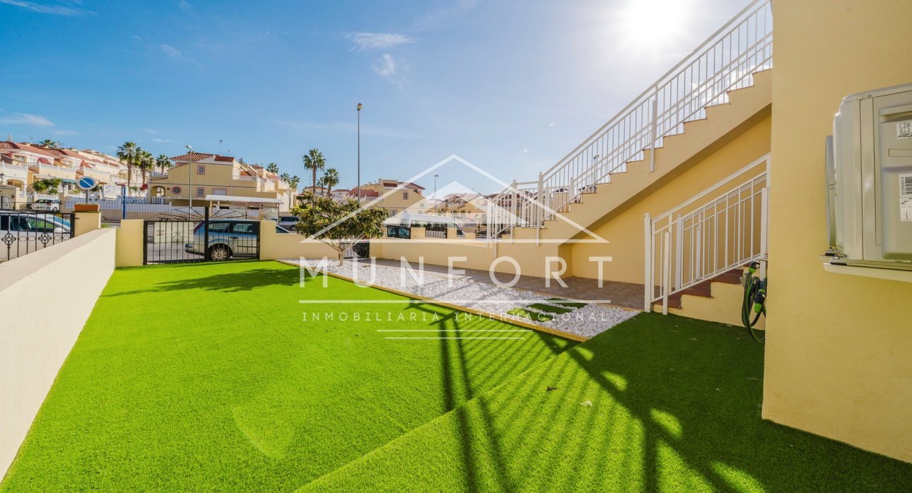 Videresalg - Bungalower -
Orihuela Costa - Villamartín