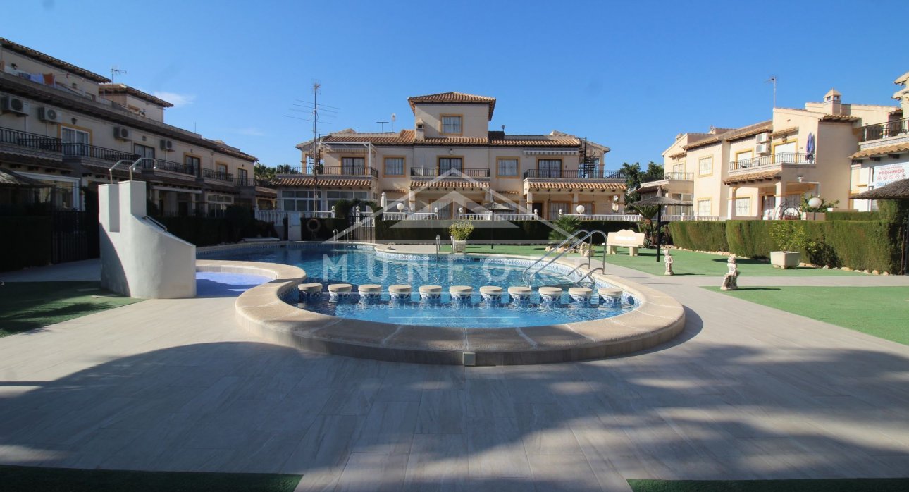 Videresalg - Bungalower -
Orihuela Costa - ZENIAMAR