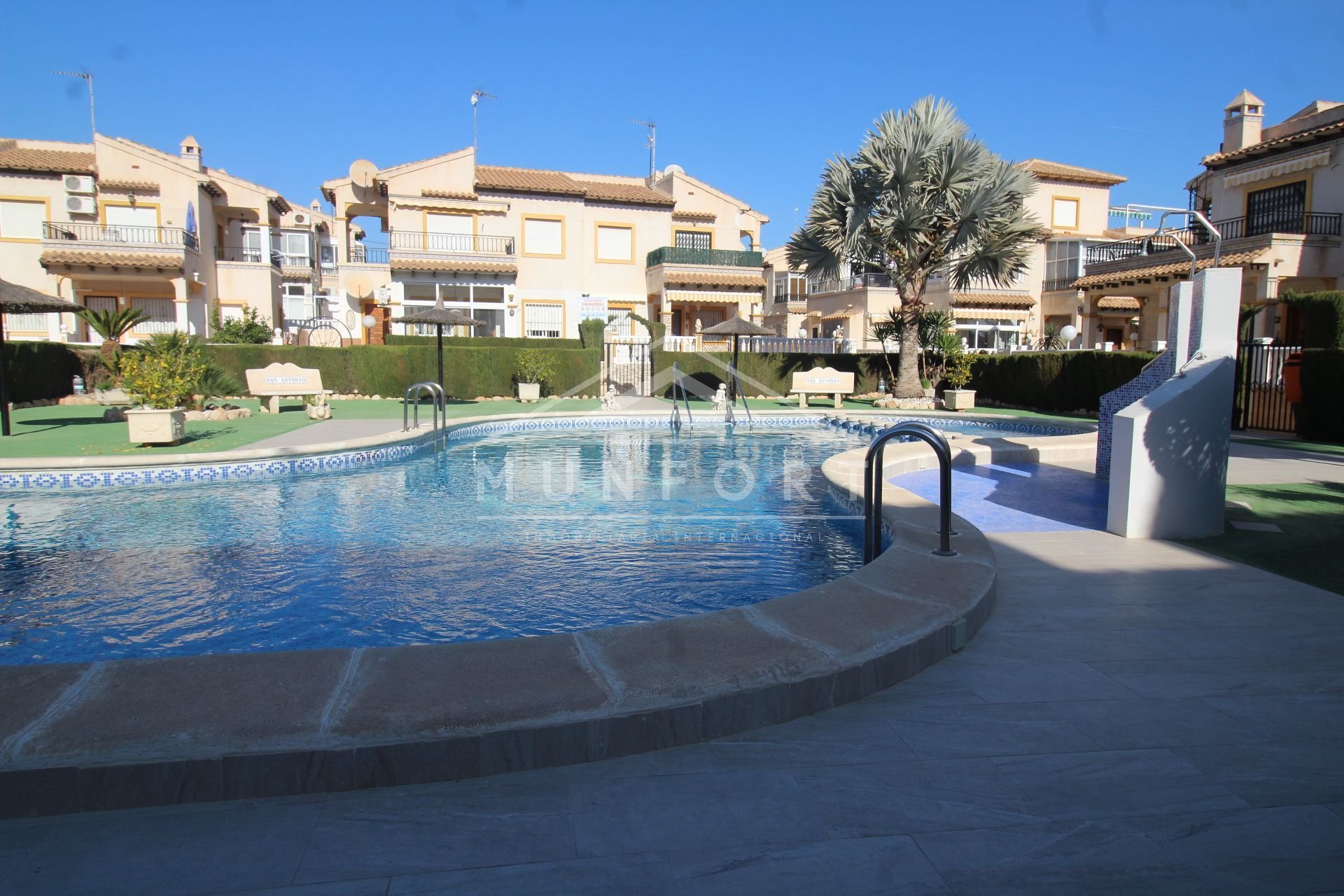 Videresalg - Bungalower -
Orihuela Costa - ZENIAMAR