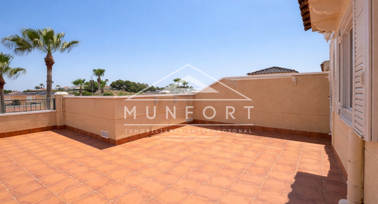 Videresalg - Bungalower -
Pilar de la Horadada - Mil Palmeras