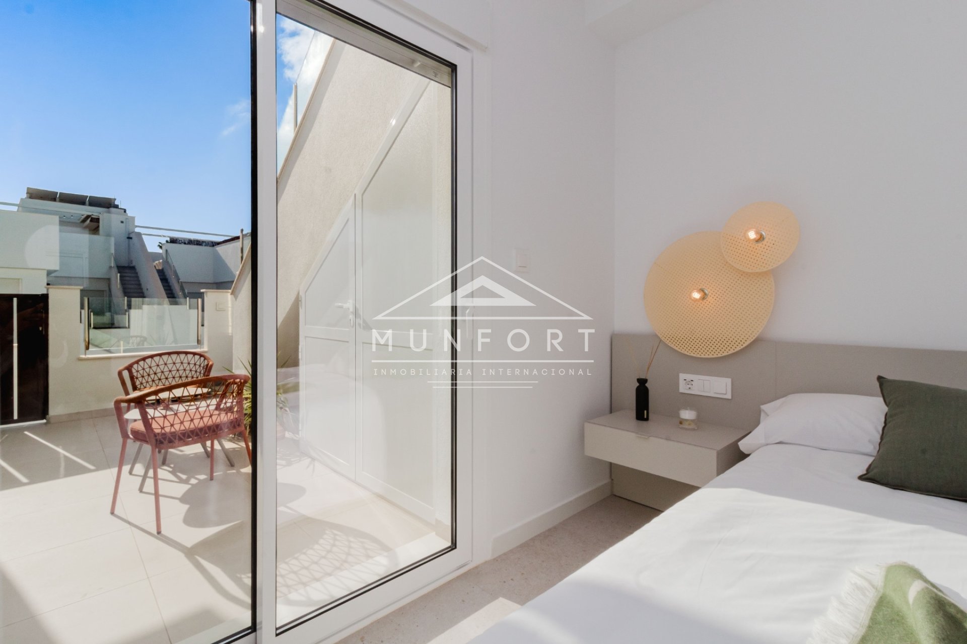 Videresalg - Bungalower -
Pilar de la Horadada