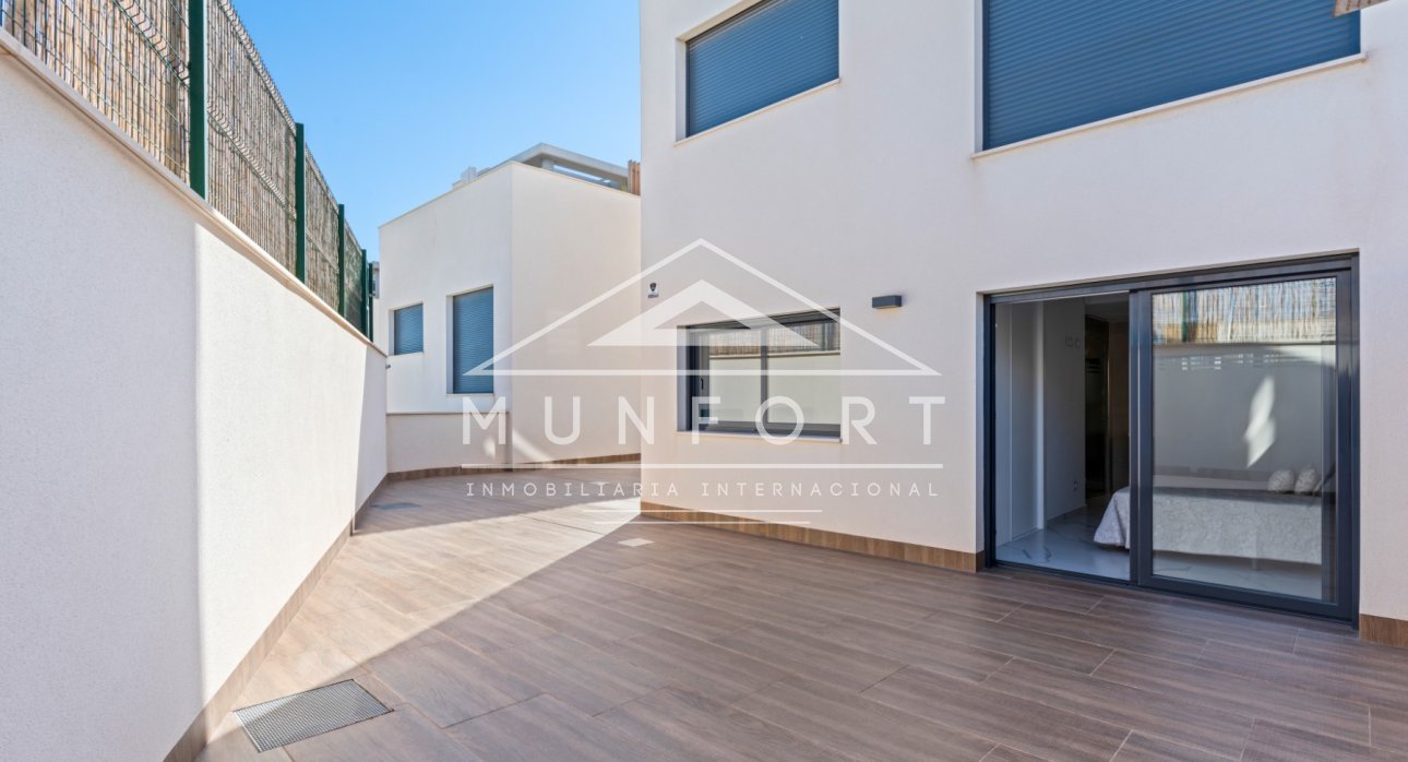 Videresalg - Bungalower -
San Miguel de Salinas