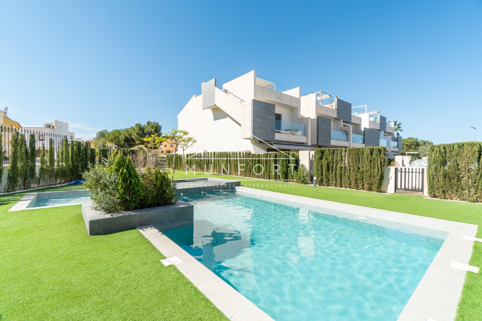 Videresalg - Bungalower -
Torrevieja - Los Balcones - Torrevieja