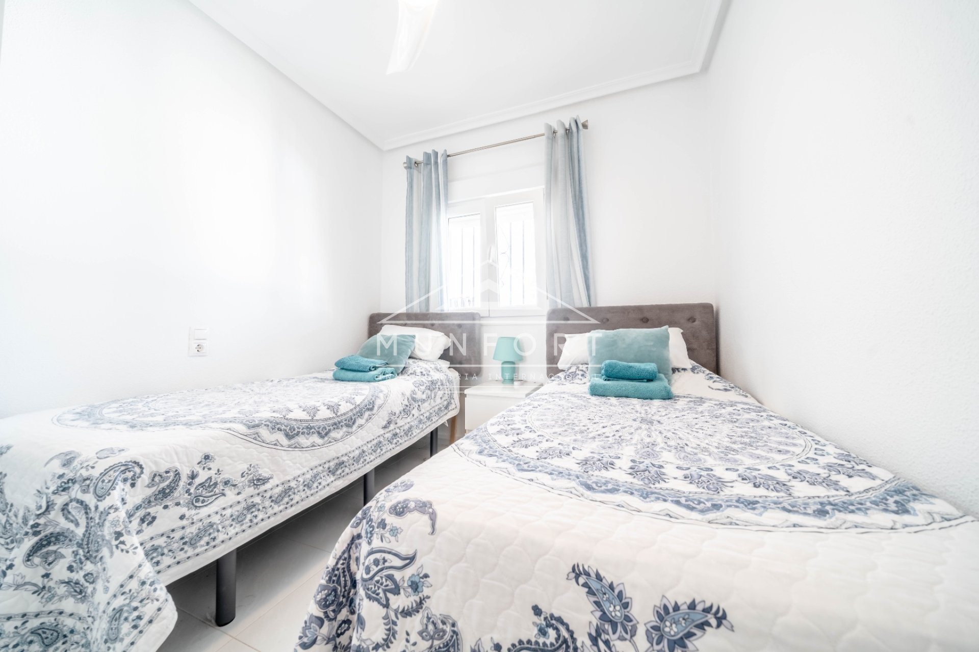 Videresalg - Bungalower -
Villamartin