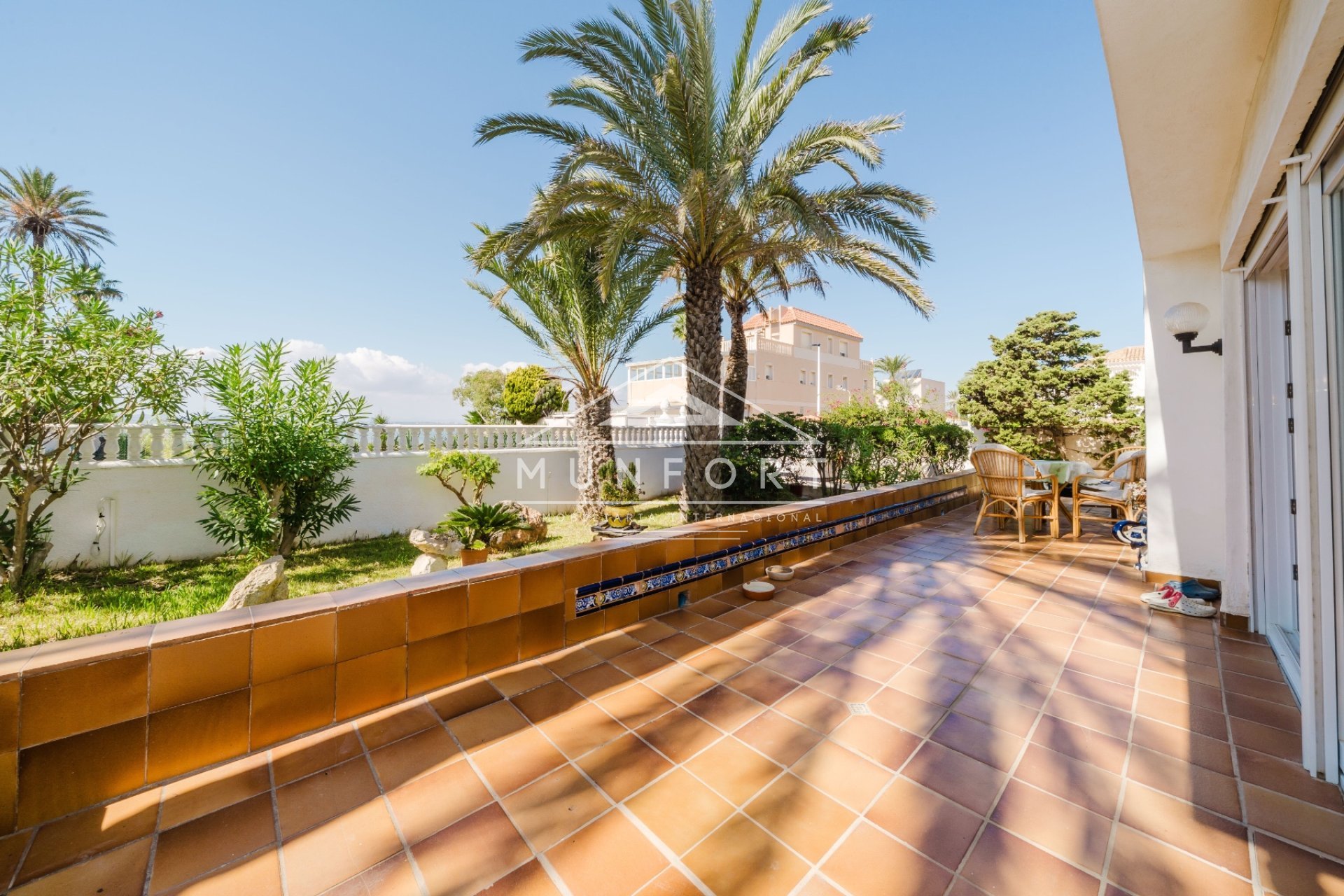 Videresalg - Bygning -
Cartagena - La Manga