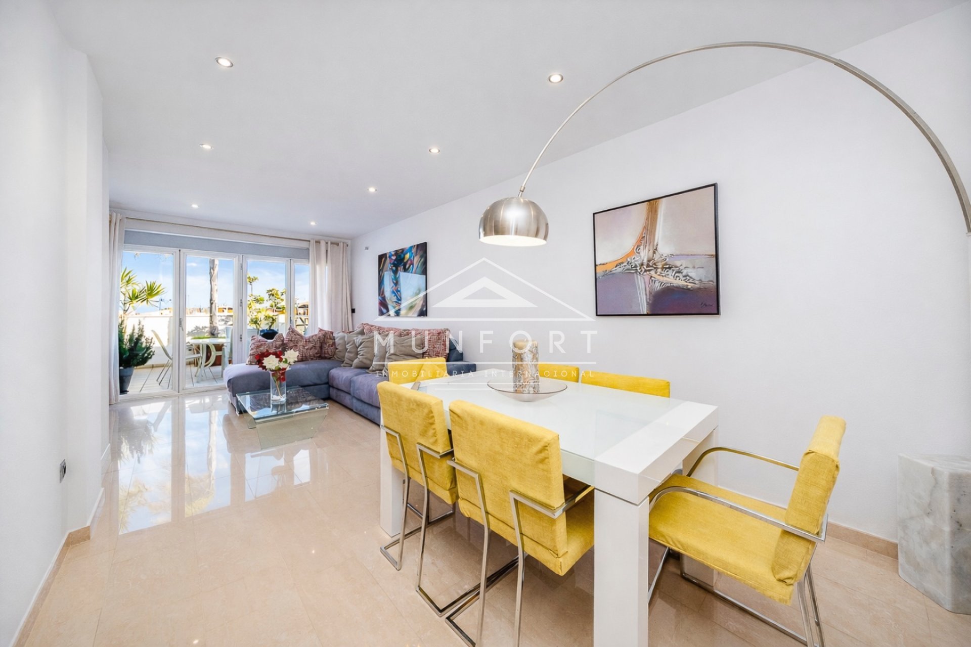 Videresalg - Bygning -
Pilar de la Horadada