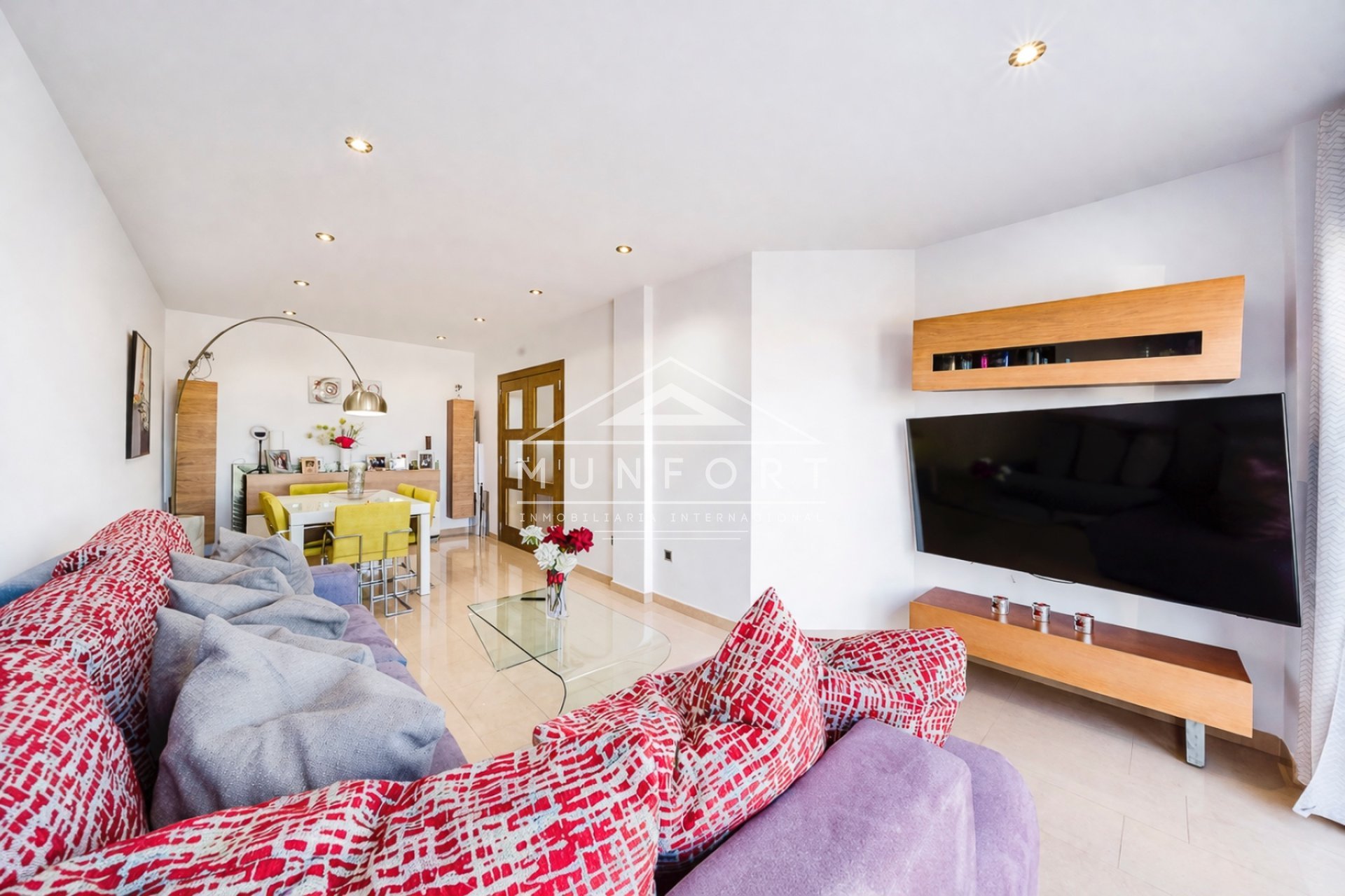 Videresalg - Bygning -
Pilar de la Horadada