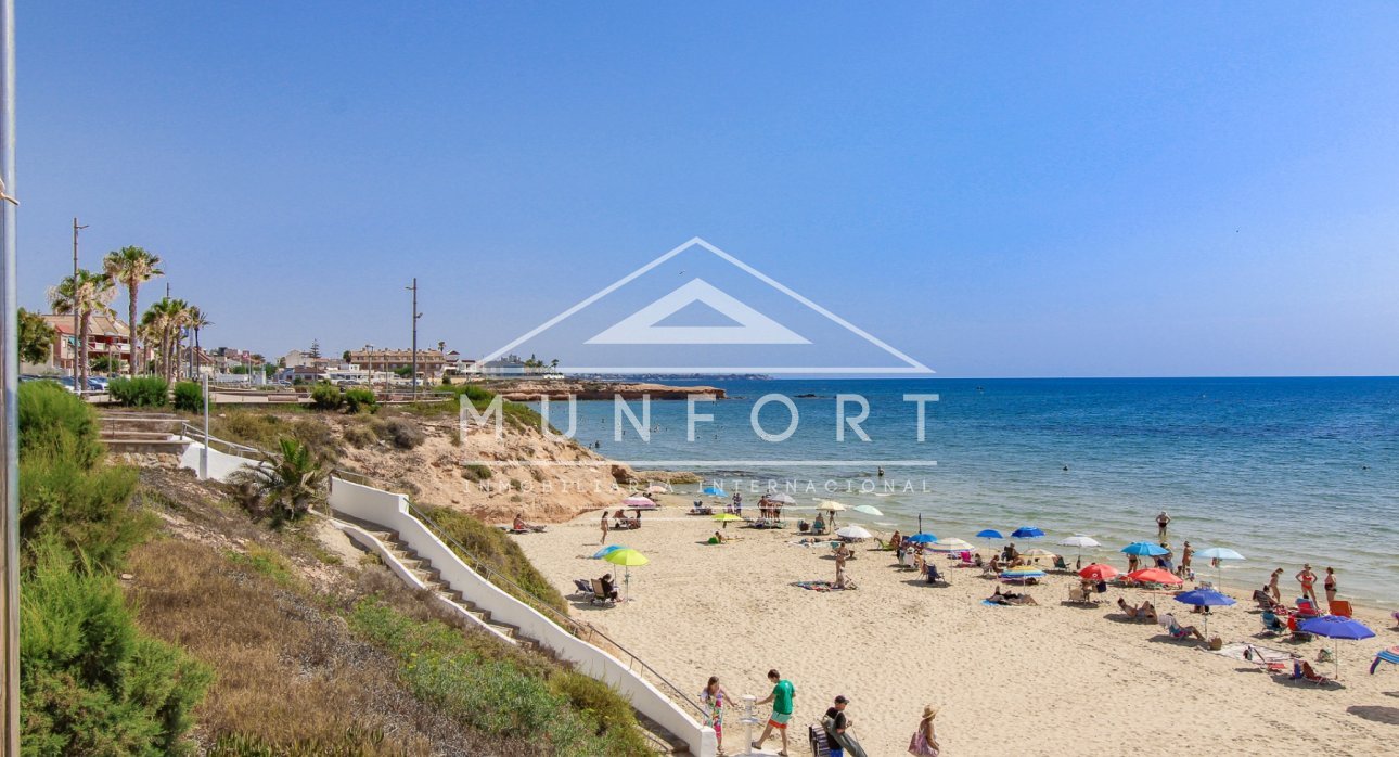 Videresalg - Bygning -
Pilar de la Horadada