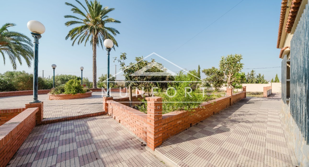 Videresalg -  Kommersiell eiendom -
ALICANTE - Alicante