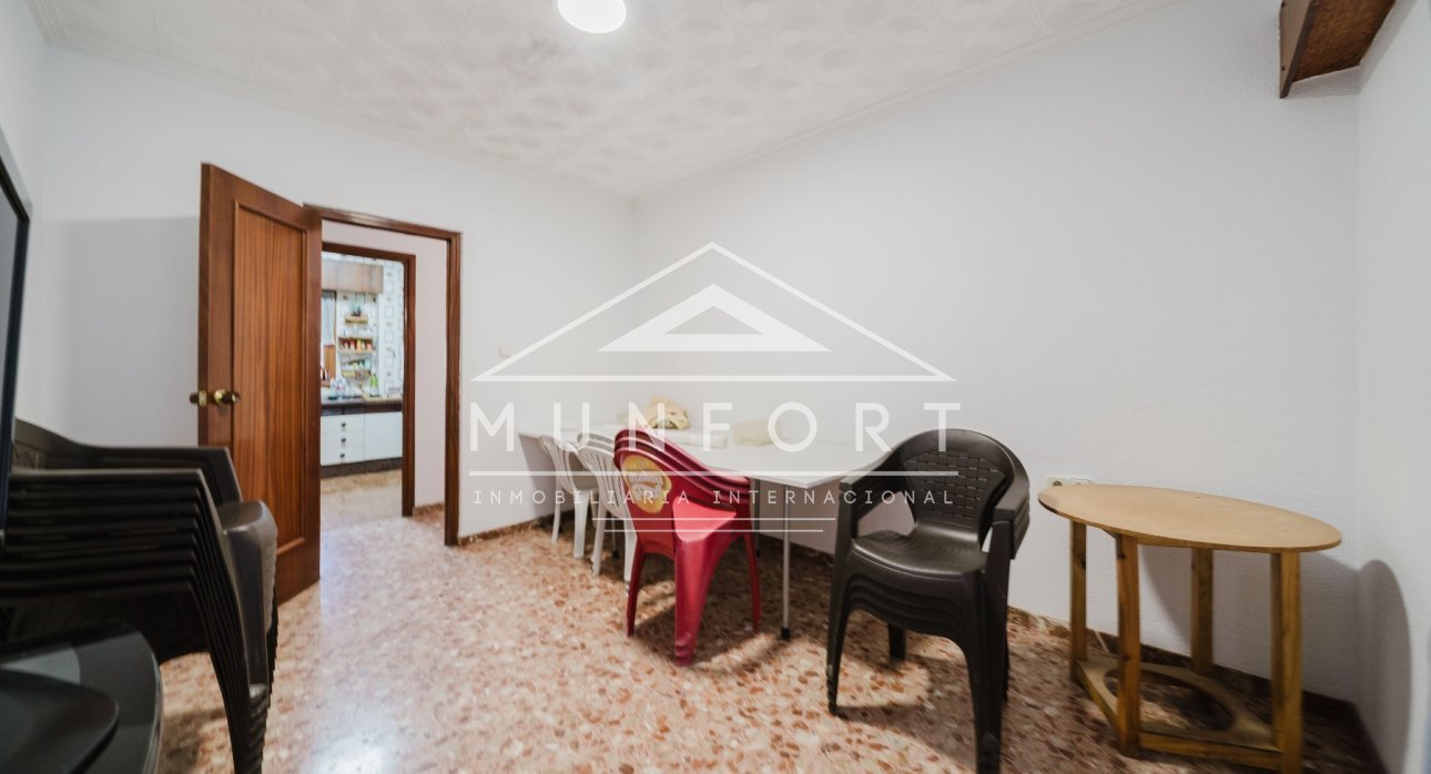 Videresalg -  Kommersiell eiendom -
ALICANTE - Alicante