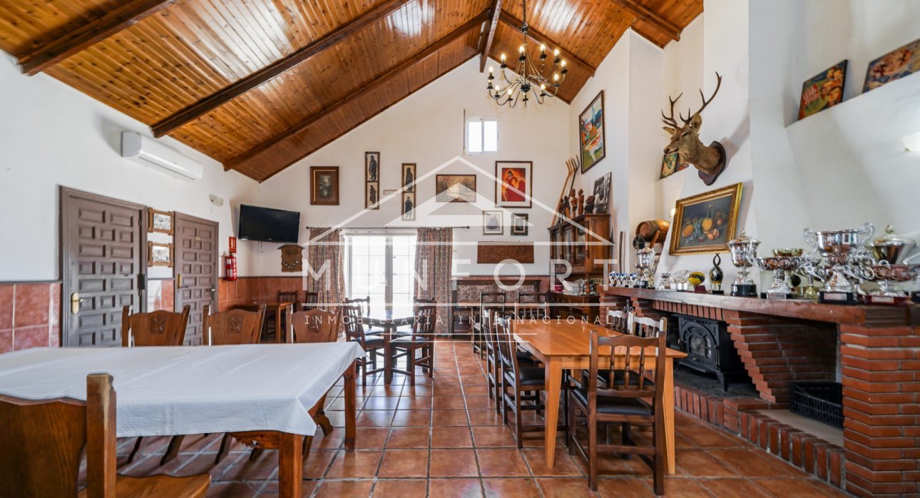 Videresalg -  Kommersiell eiendom -
Murcia - GEA Y TRUYOLS