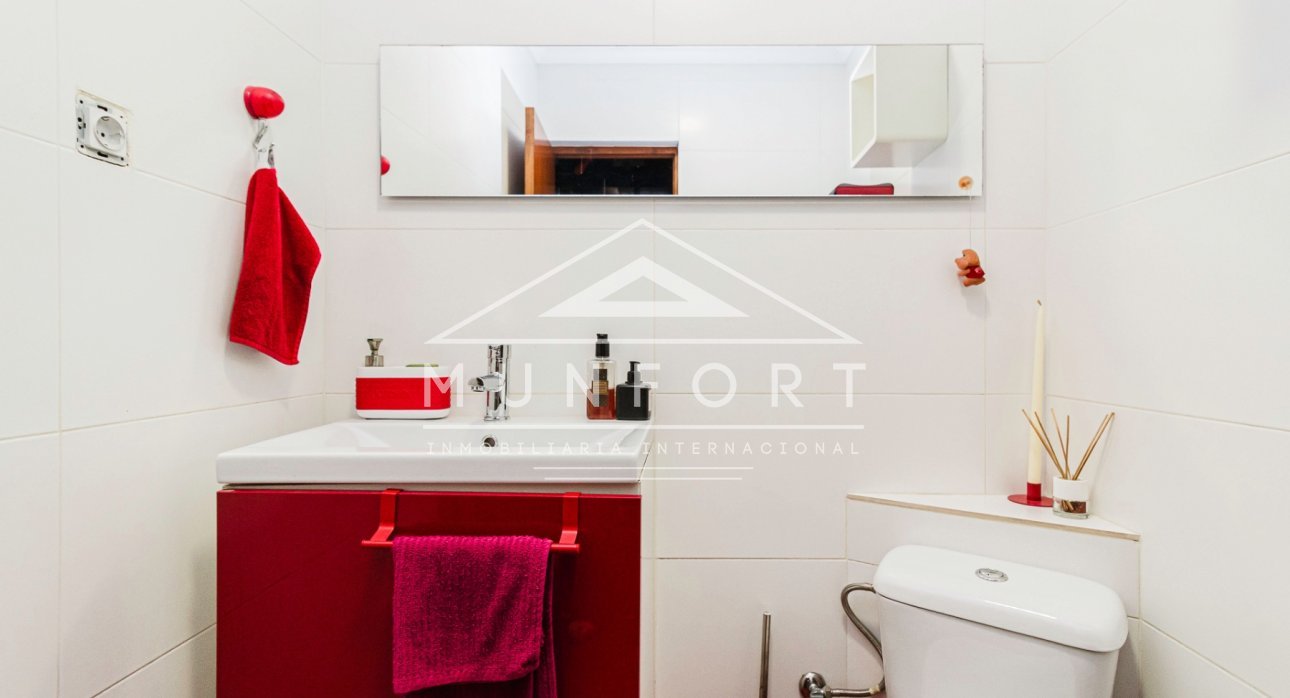 Videresalg -  Kommersiell eiendom -
Torrevieja - Centro - Torrevieja