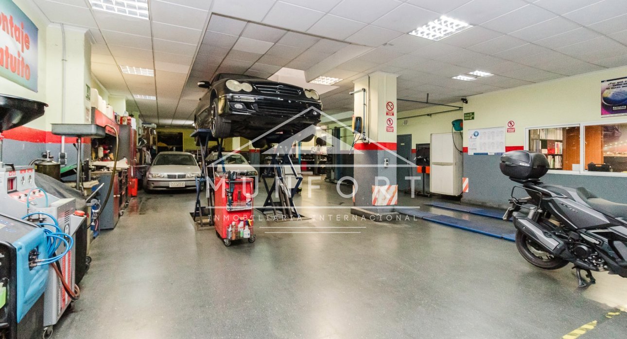 Videresalg -  Kommersiell eiendom -
Torrevieja - Centro - Torrevieja