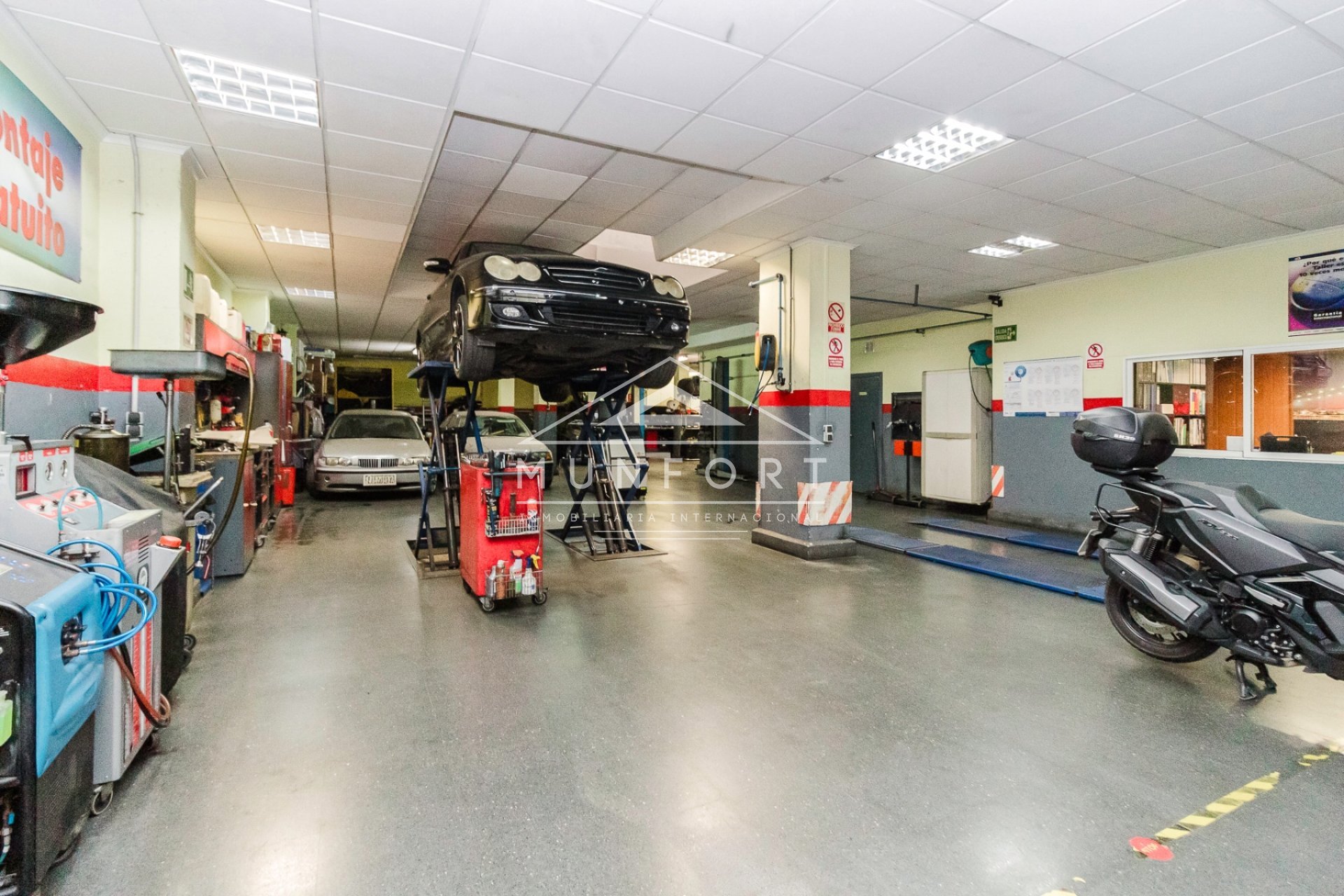 Videresalg -  Kommersiell eiendom -
Torrevieja - Centro - Torrevieja