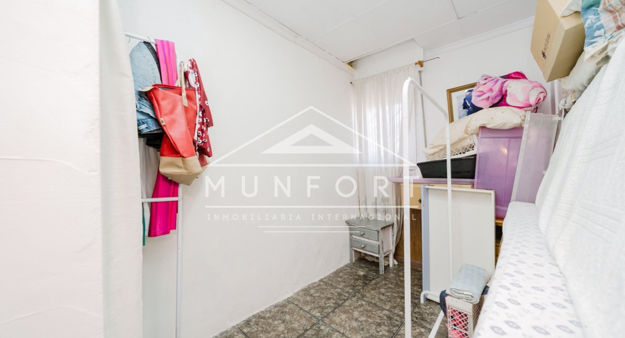 Videresalg -  Kommersiell eiendom -
Torrevieja - Centro - Torrevieja