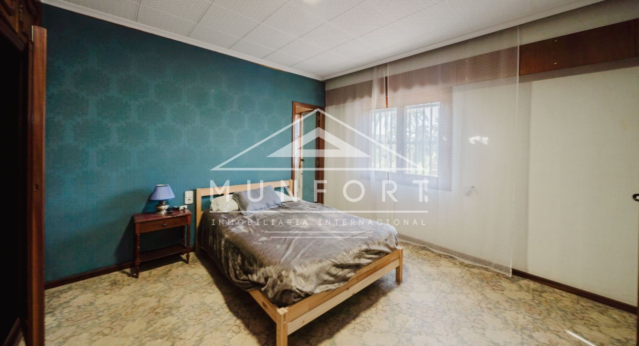 Videresalg - Landhus -
ALICANTE - Alicante