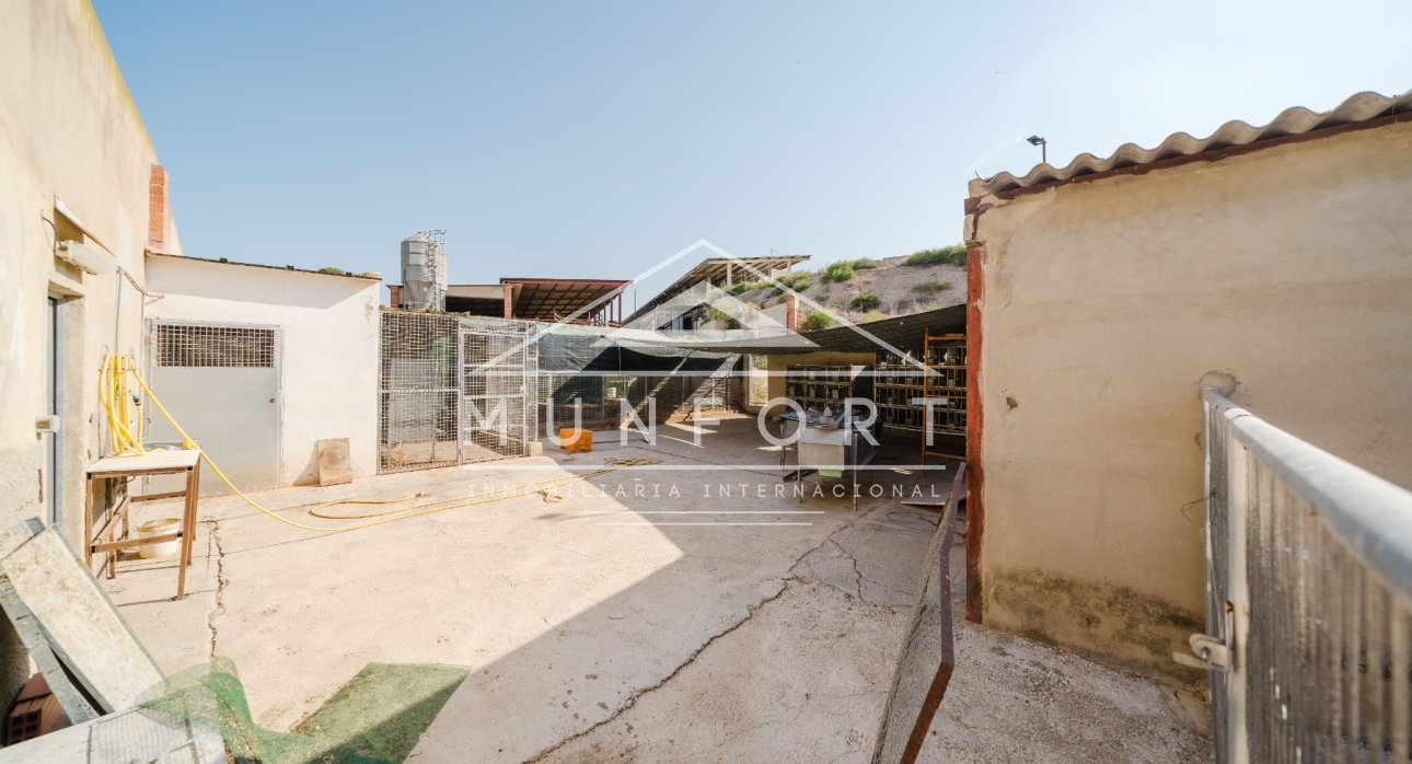 Videresalg - Landhus -
ALICANTE - Alicante