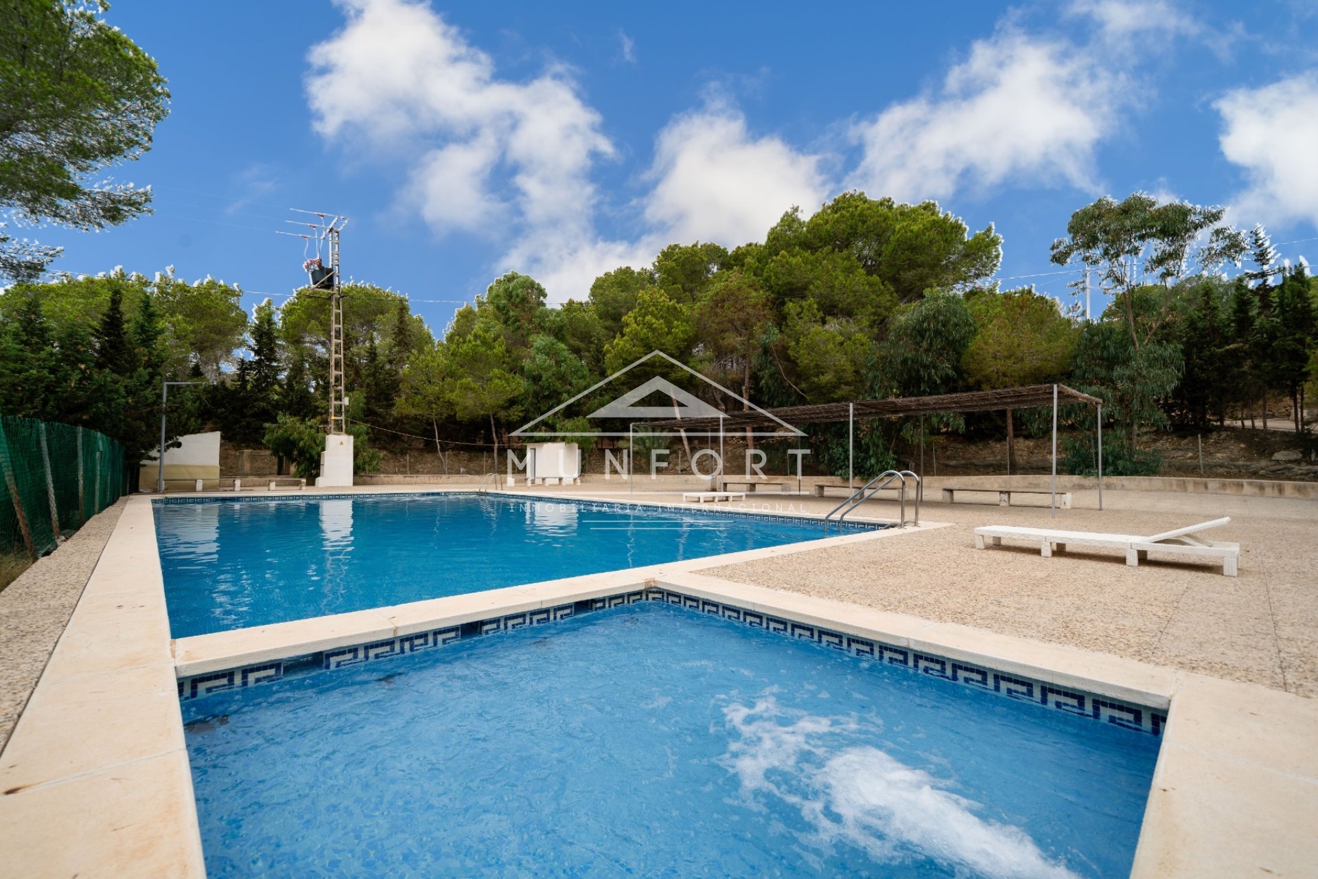 Videresalg - Landhus -
Murcia - GEA Y TRUYOLS