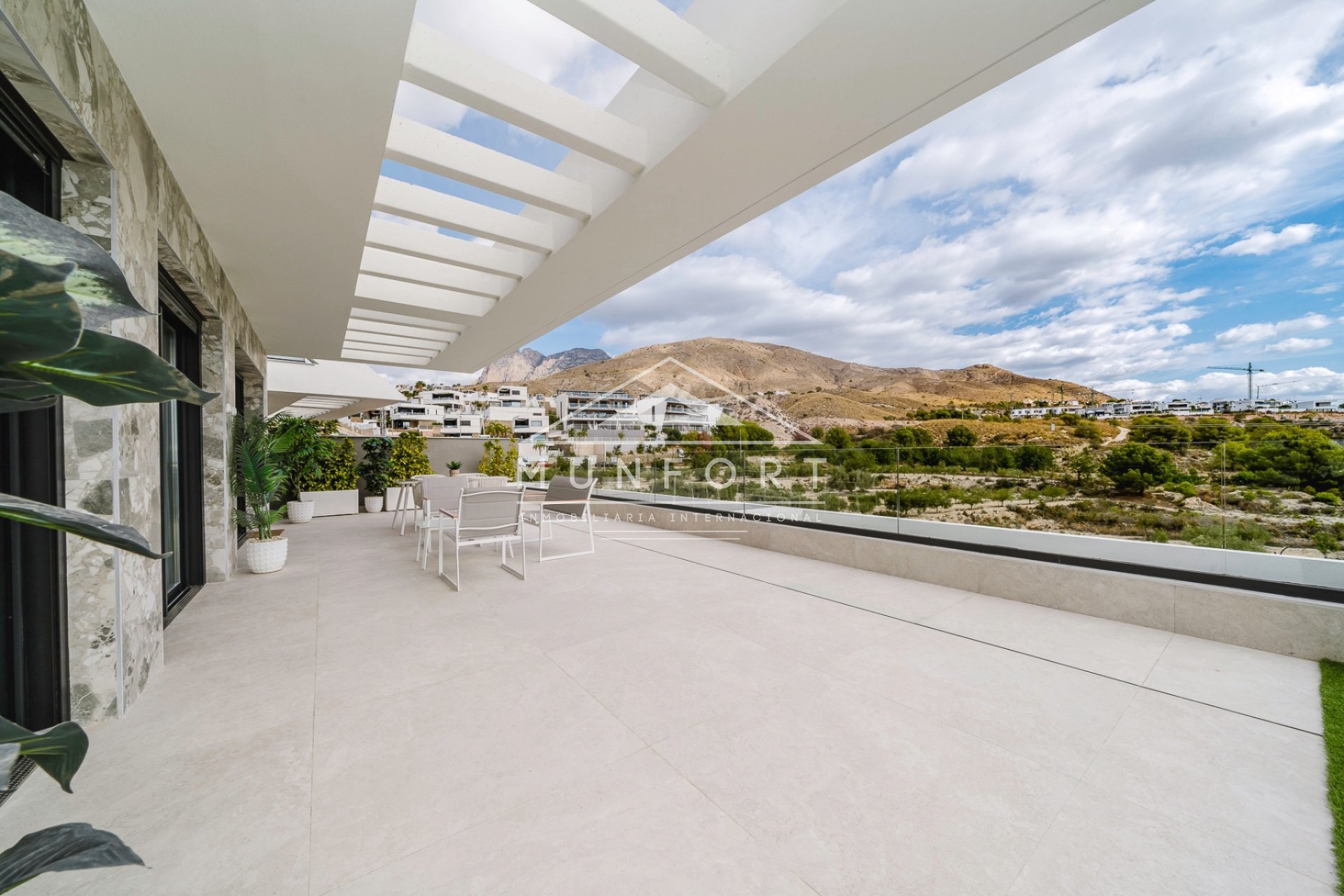 Videresalg - Leiligheter -
Finestrat - Balcón de Finestrat