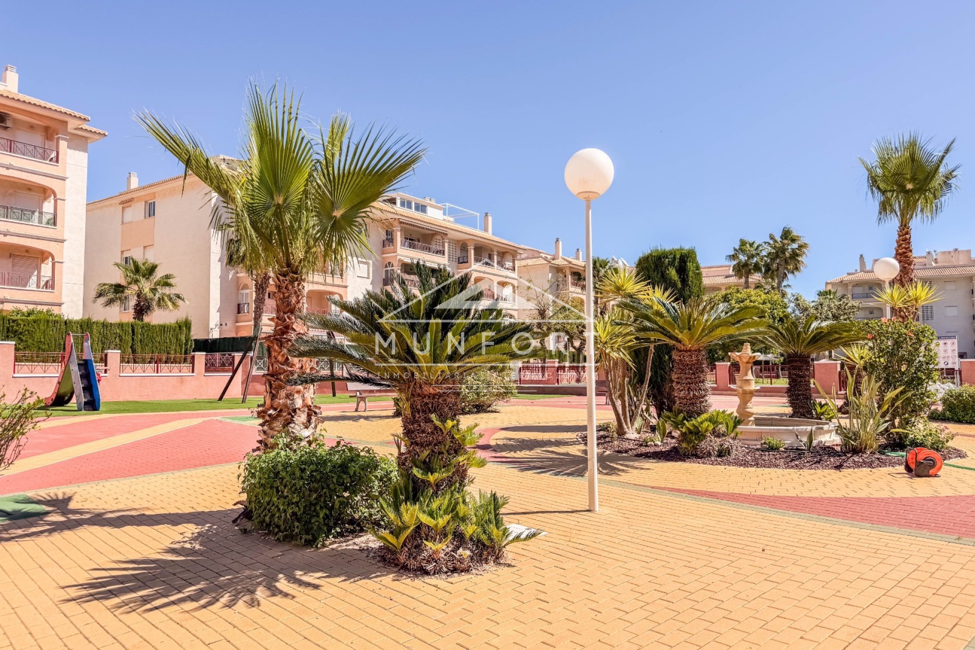 Videresalg - Leiligheter -
Orihuela Costa - Playa Flamenca